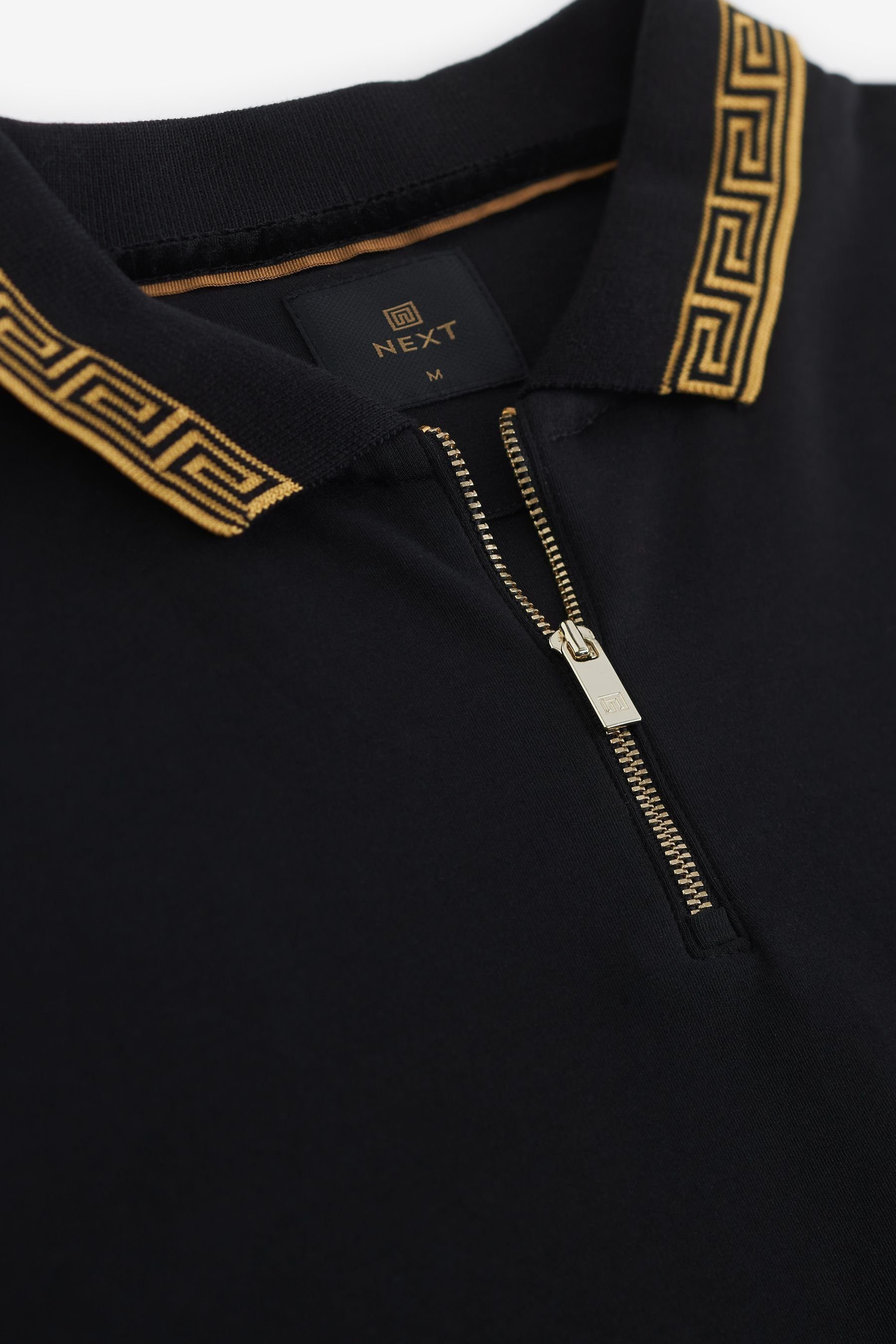 Collar mit Regular Pikee-Poloshirt Poloshirt (1-tlg) Next Black/Gold Fit Kragenstreifen im