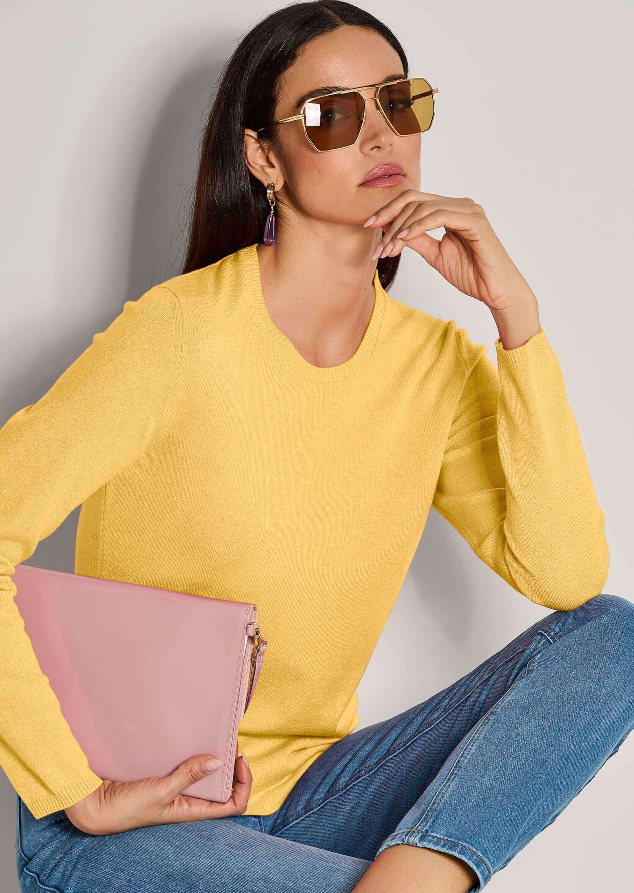 MADELEINE Strickpullover Leichtes Feinstrick-Oberteil mir Rundhals Modernes Longsleeve aus Modal, figurnaher Schnitt