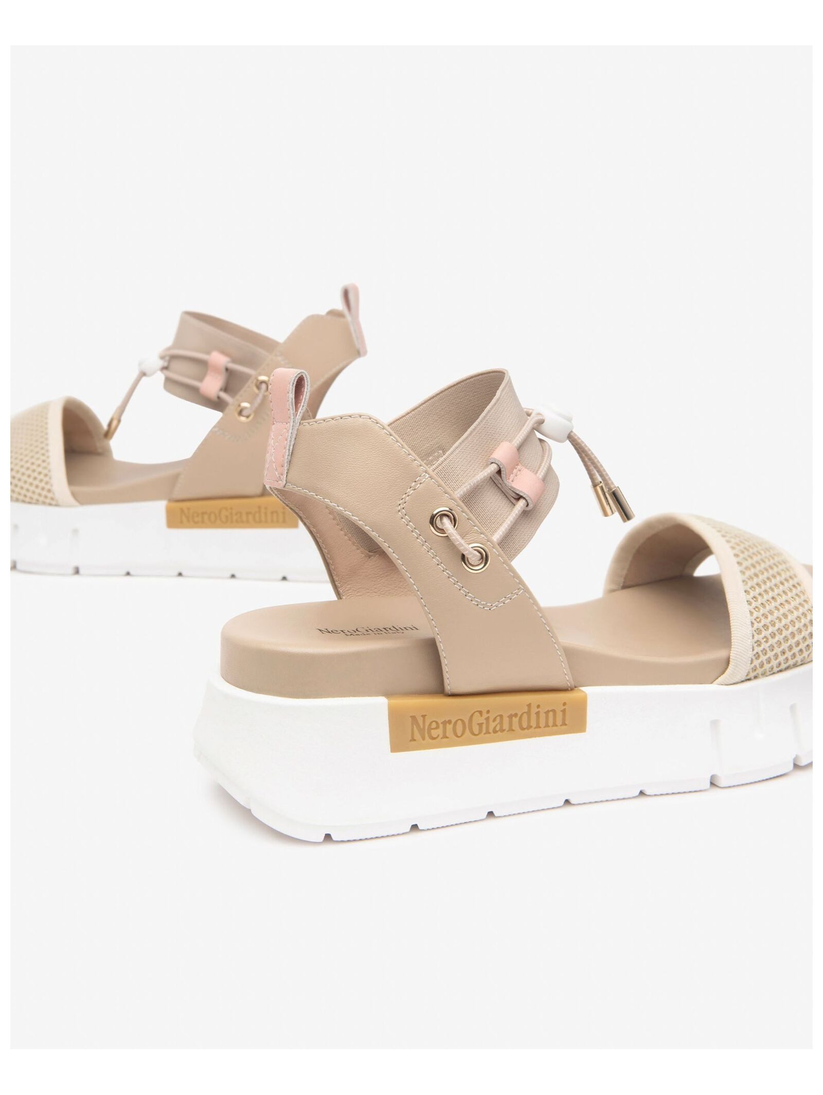 Nero Giardini Nero Giardini Sandalen Lederimitat/Textil Riemchensandale