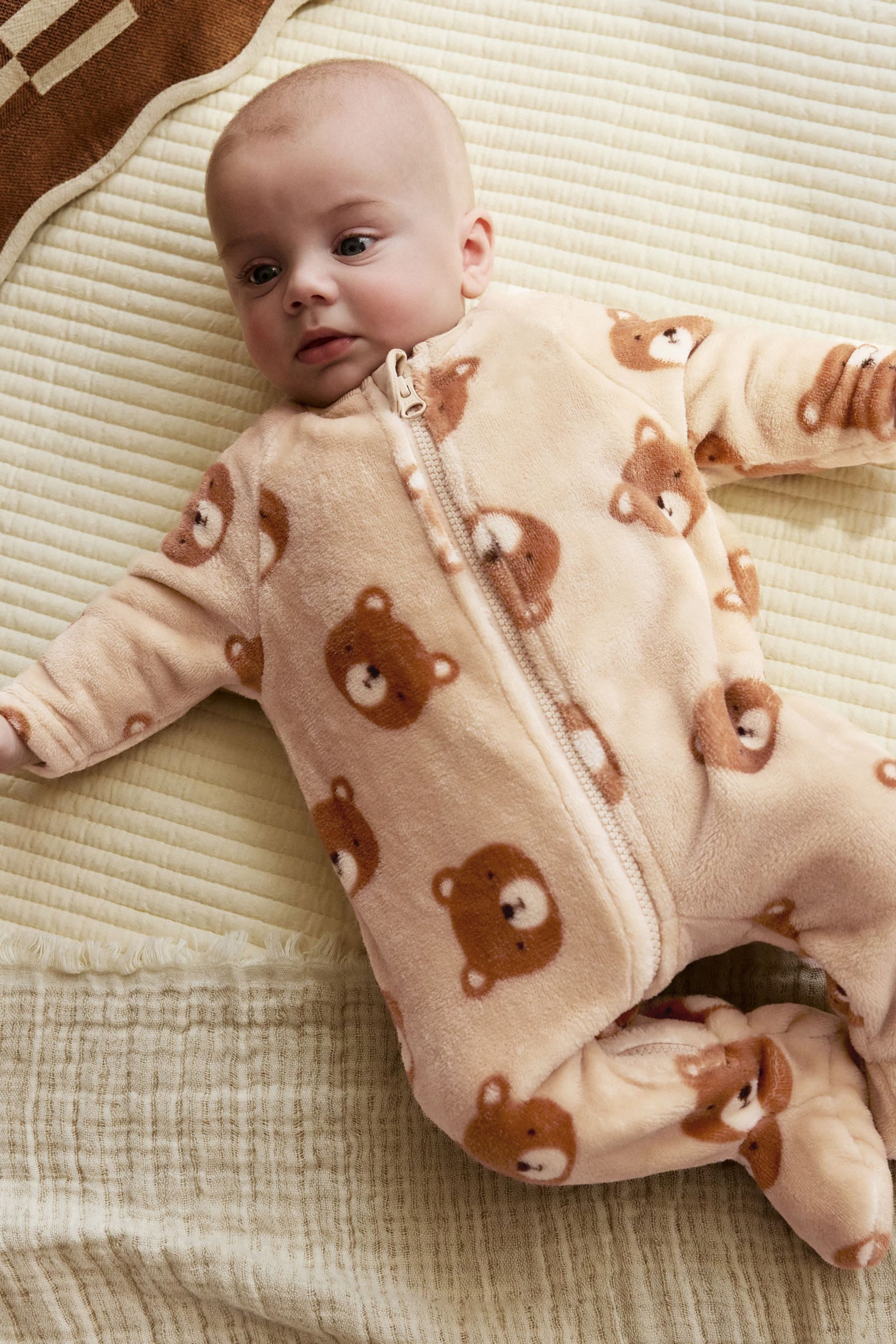 Next Schlafoverall Babyschlafanzug aus Fleece mit Sternenmuster (1-tlg)