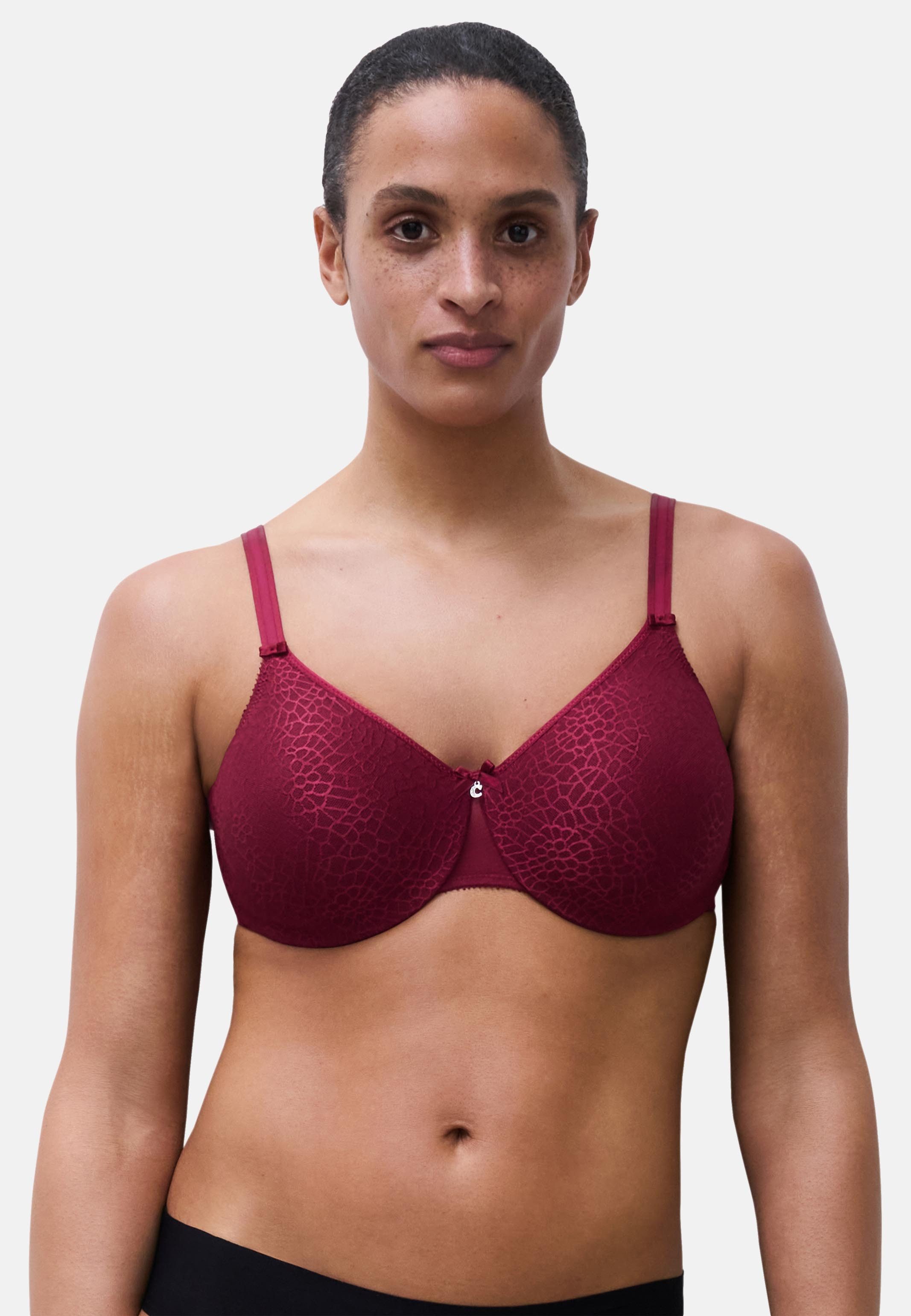 Chantelle Minimizer-BH Magnifique (1-tlg) Minimizer-BH - Blickdicht - Bügel BH mit gemoldeten Cups