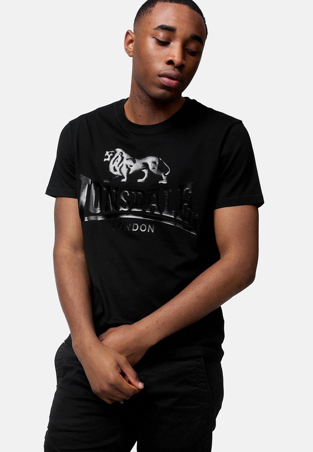 Black/Black Lonsdale KELSO T-Shirt