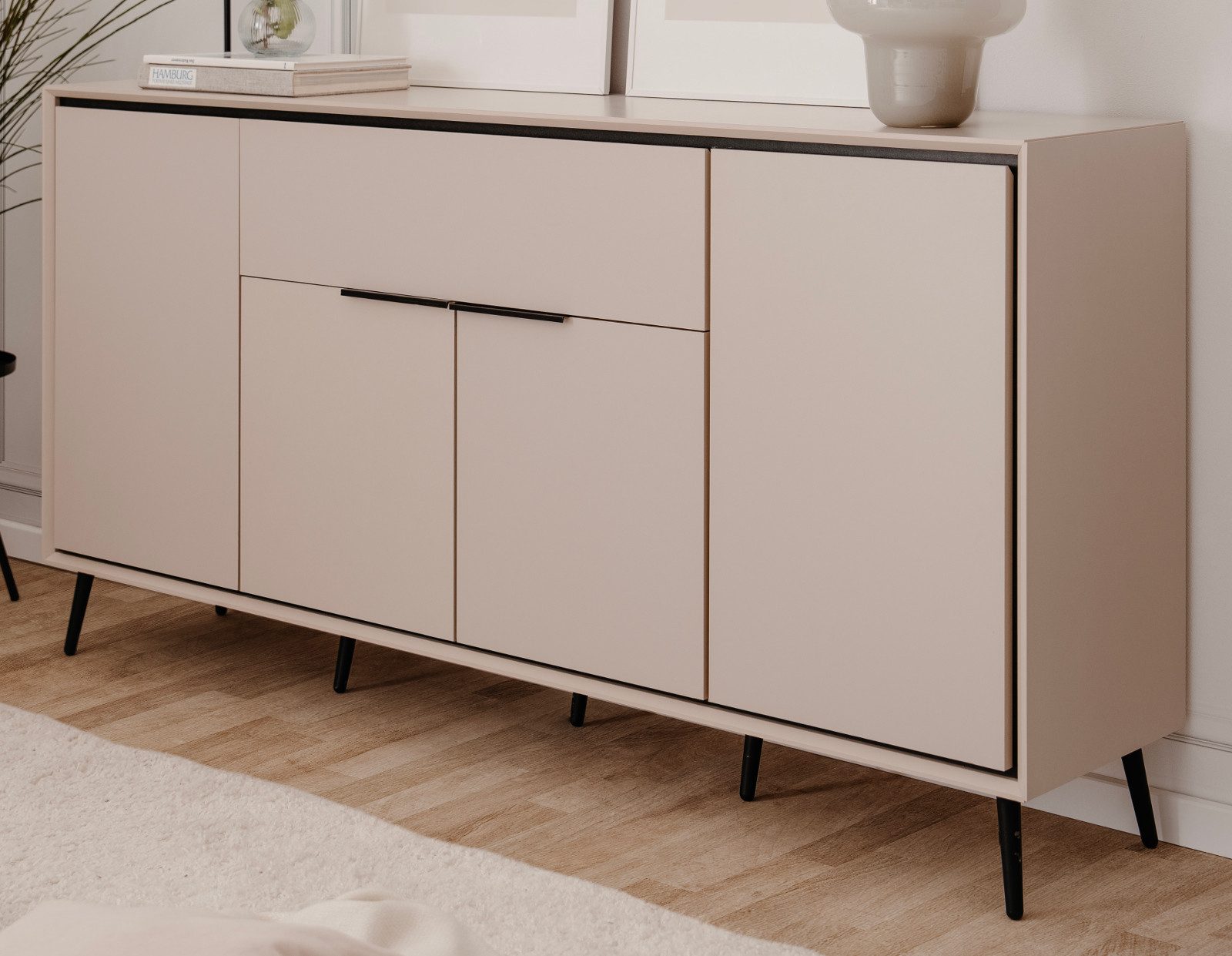 Furn.Design Kommode Brebbia (Sideboard in Kaschmir mir Schwarz, 175 x 90 cm), mit Soft-Close-Funktion
