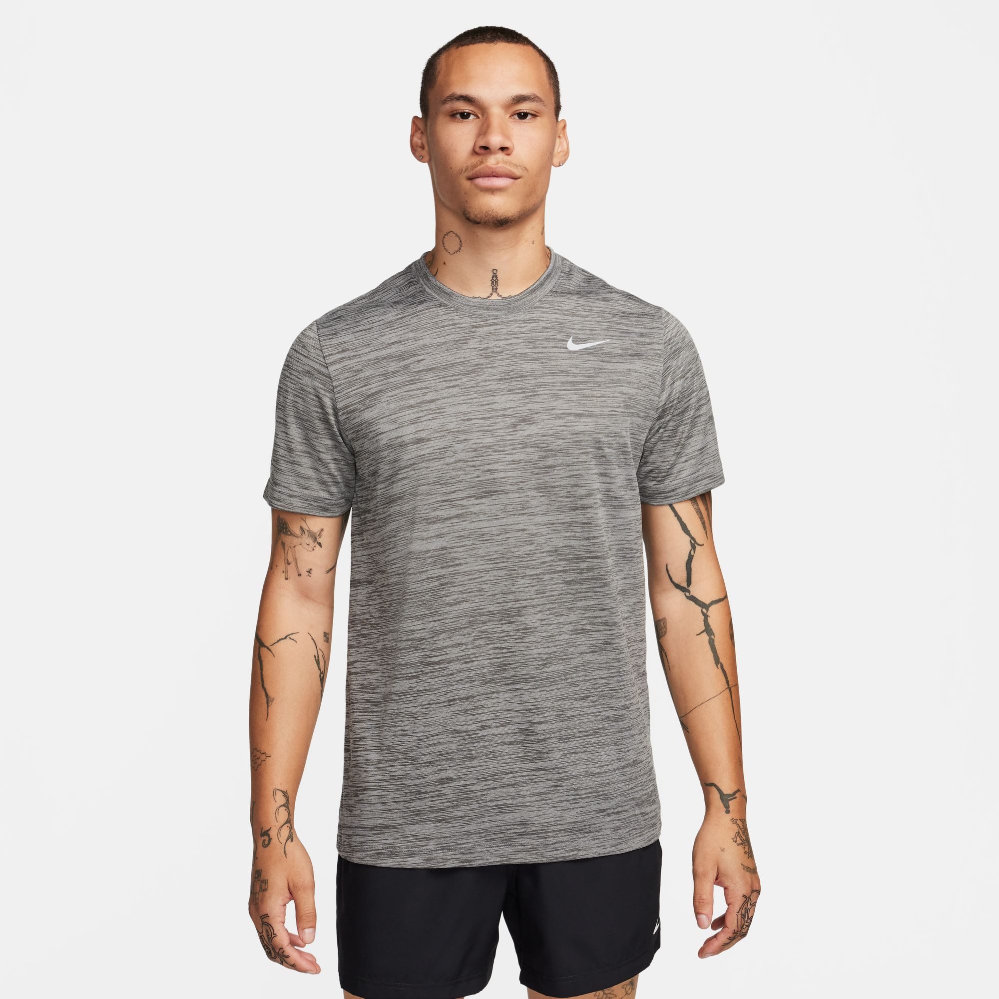 Nike T-Shirt M NK DF TEE RLGD NEW VENEER für sportliche Aktivitäten, sportlicher Stil, für Erwachsene