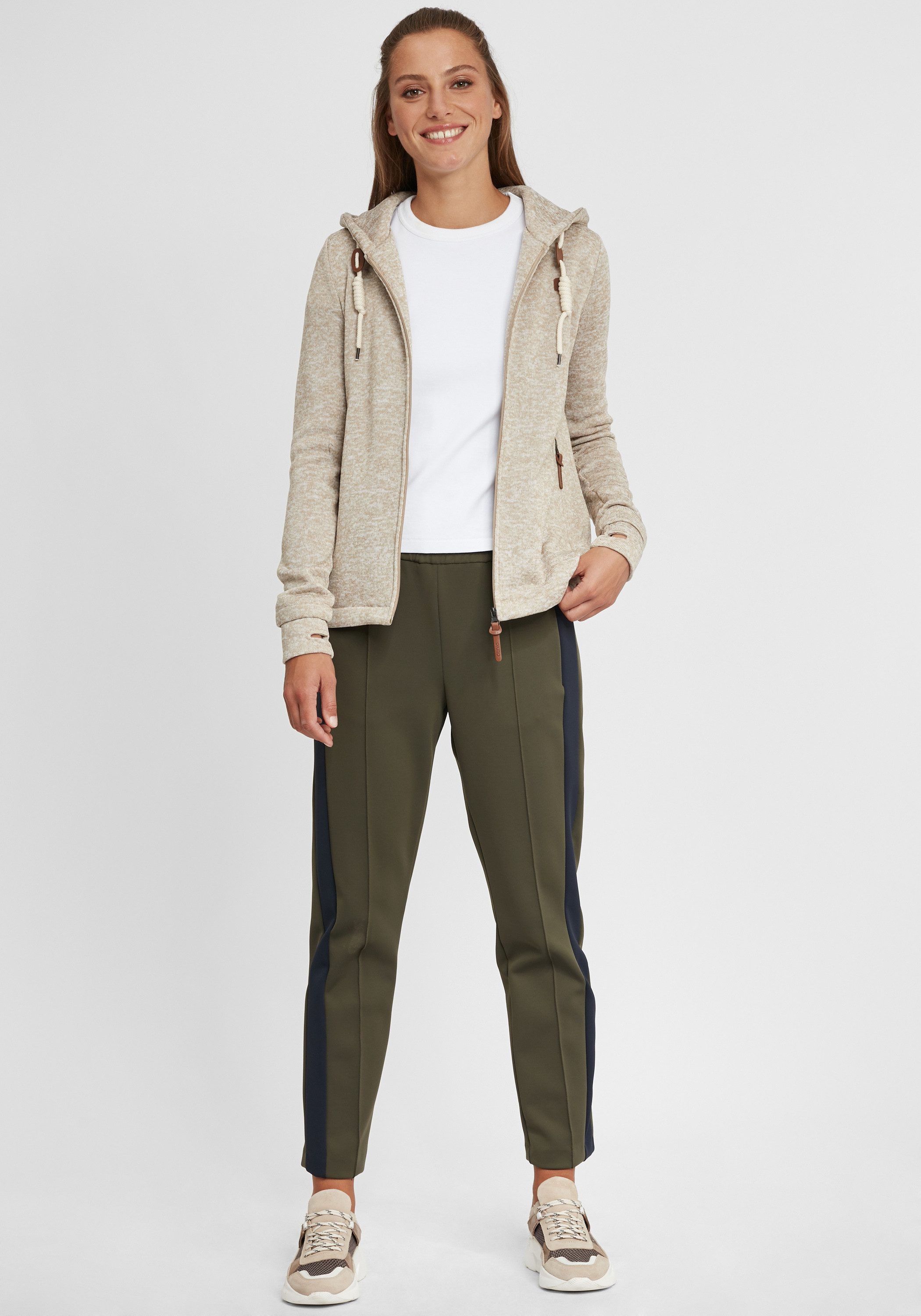 OXMO Kapuzensweatjacke OXThory Übergangsjacke mit weicher Fleece-Innenseite günstig online kaufen