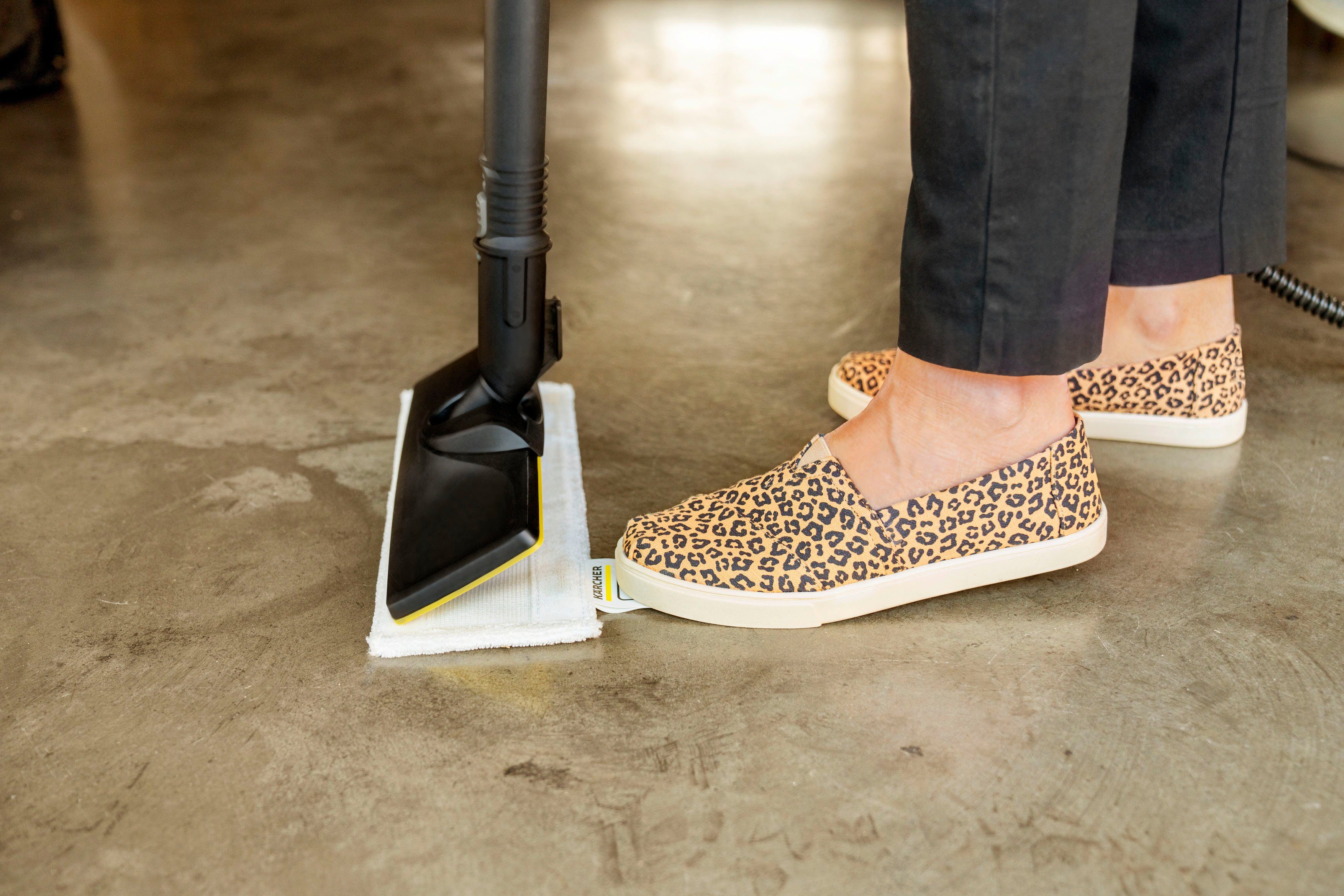 KÄRCHER Dampfreiniger »SC 3 DELUXE«, 1.900 W, 3,5 bar, Aufheizzeit: 30 s, Flächenleistung: 75 m²