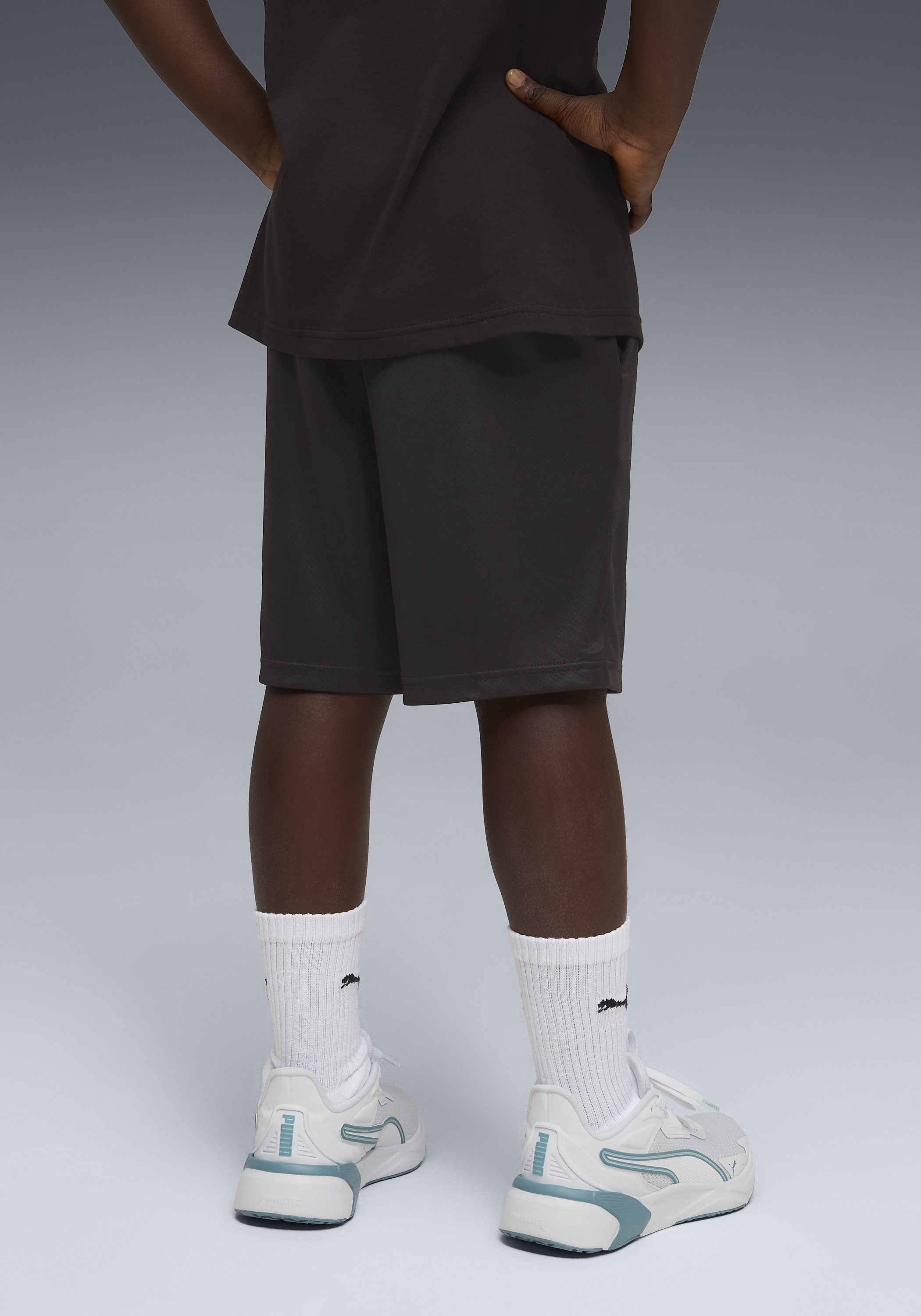 PUMA Trainingsshorts ACTIVE SPORTS POLY SHORTS B aus atmungsaktivem Material, mit DryCELL-Technologie, Regular Fit