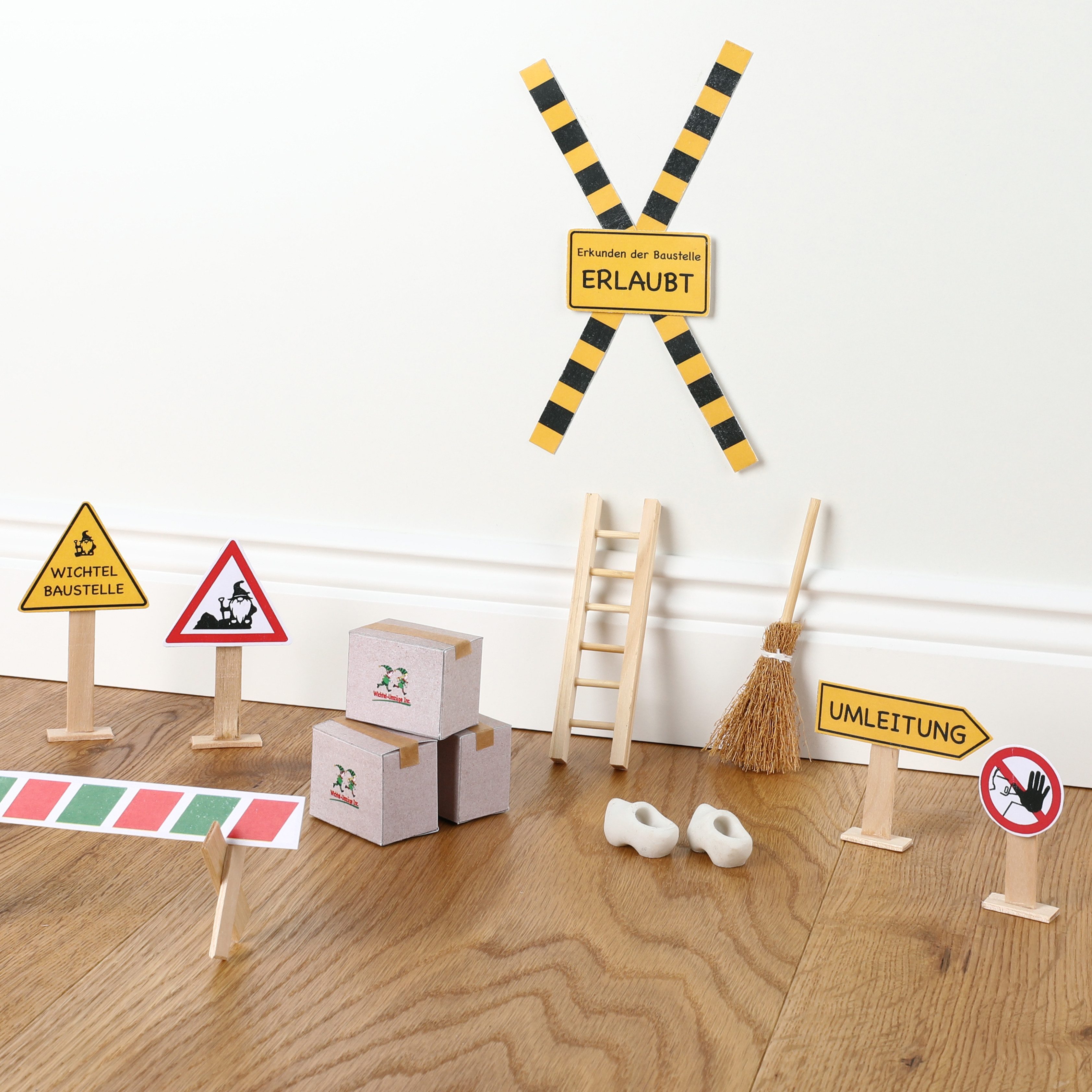 Nordstern DIY-Adventskalender Wichteltür-Set mit Wichtelbriefen, Baustelle uvm. (30-tlg), DIY-Dekoration