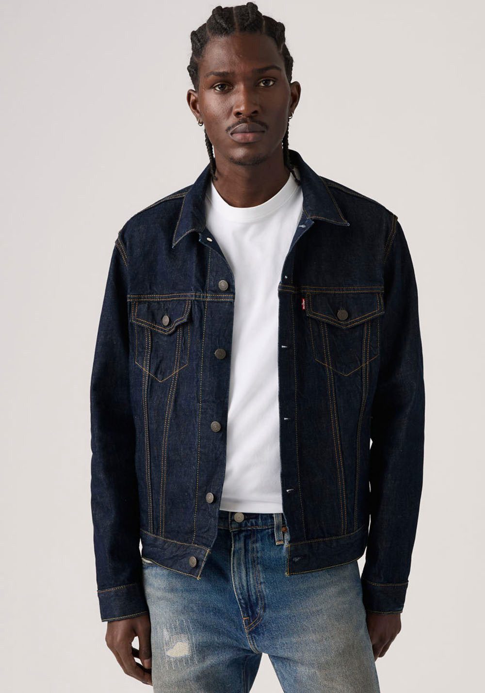 Levi's® Jeansjacke VINTAGE FIT TRUCKER JKT mit Knopfleiste