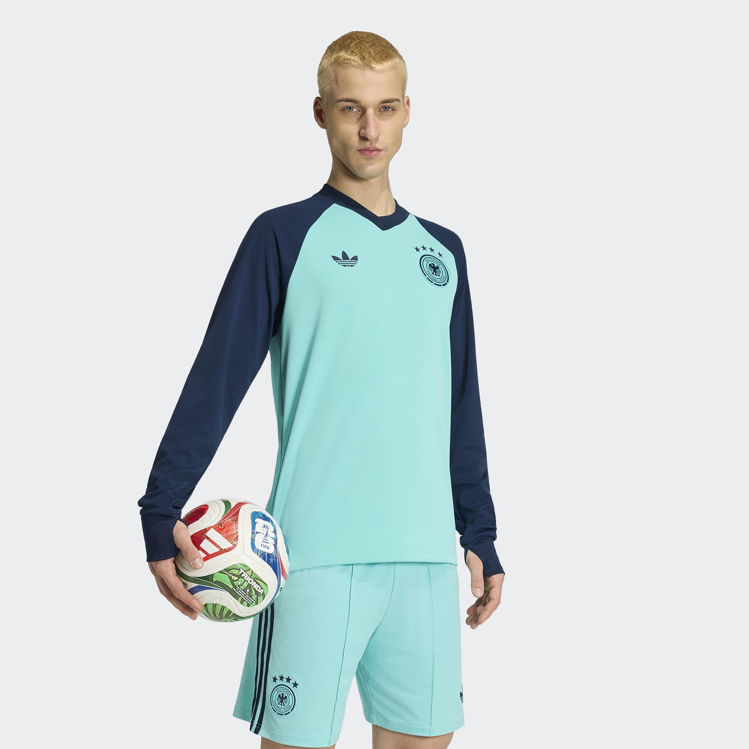 adidas Performance Sweatshirt DEUTSCHLAND 26 WARM PRE-MATCH AUSWÄRTSTOP (1- günstig online kaufen