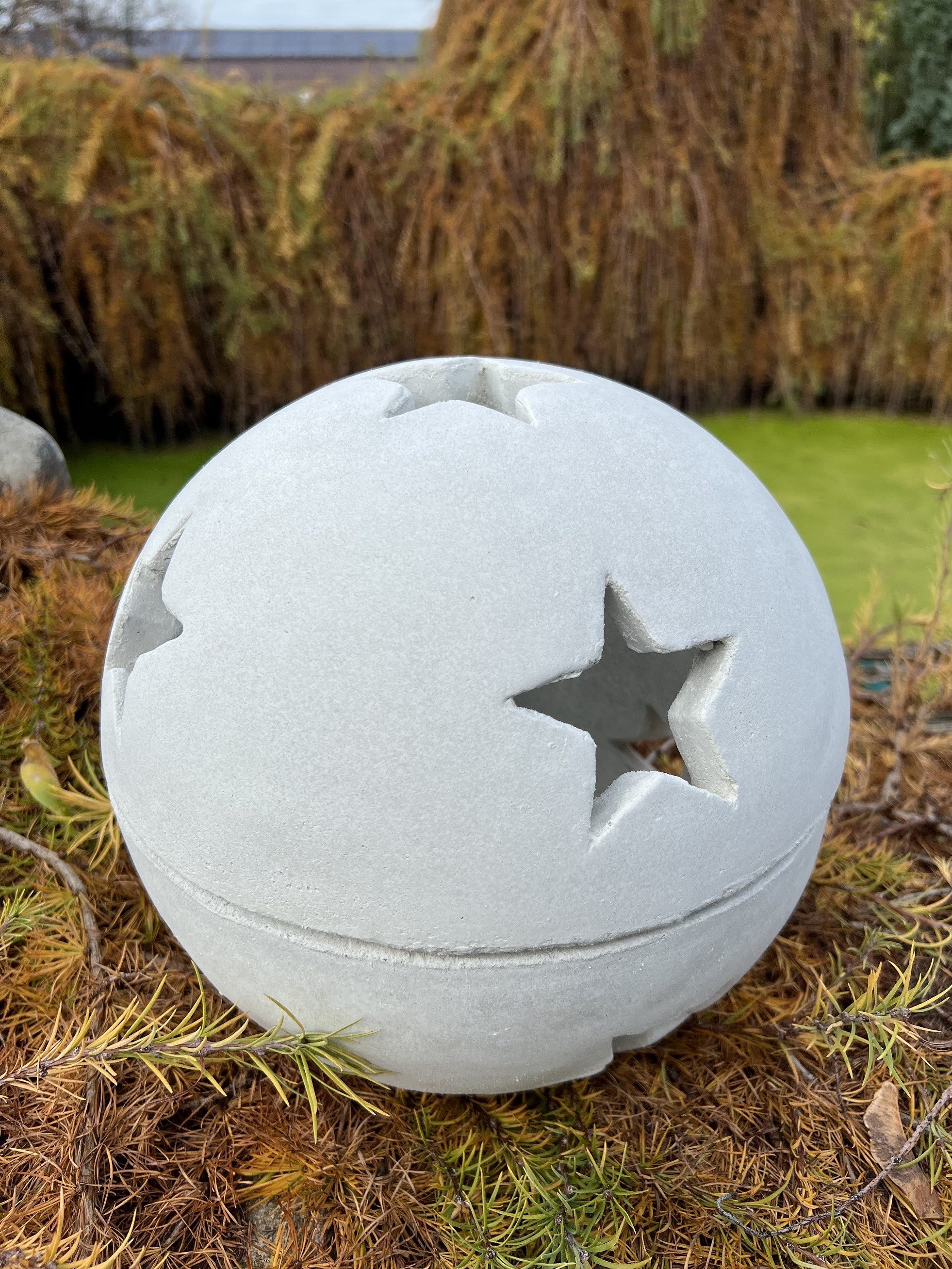 gartendekoparadies.de Gartenfigur Weihnachtskugel mit Sterne, Steinfigur, Ø günstig online kaufen