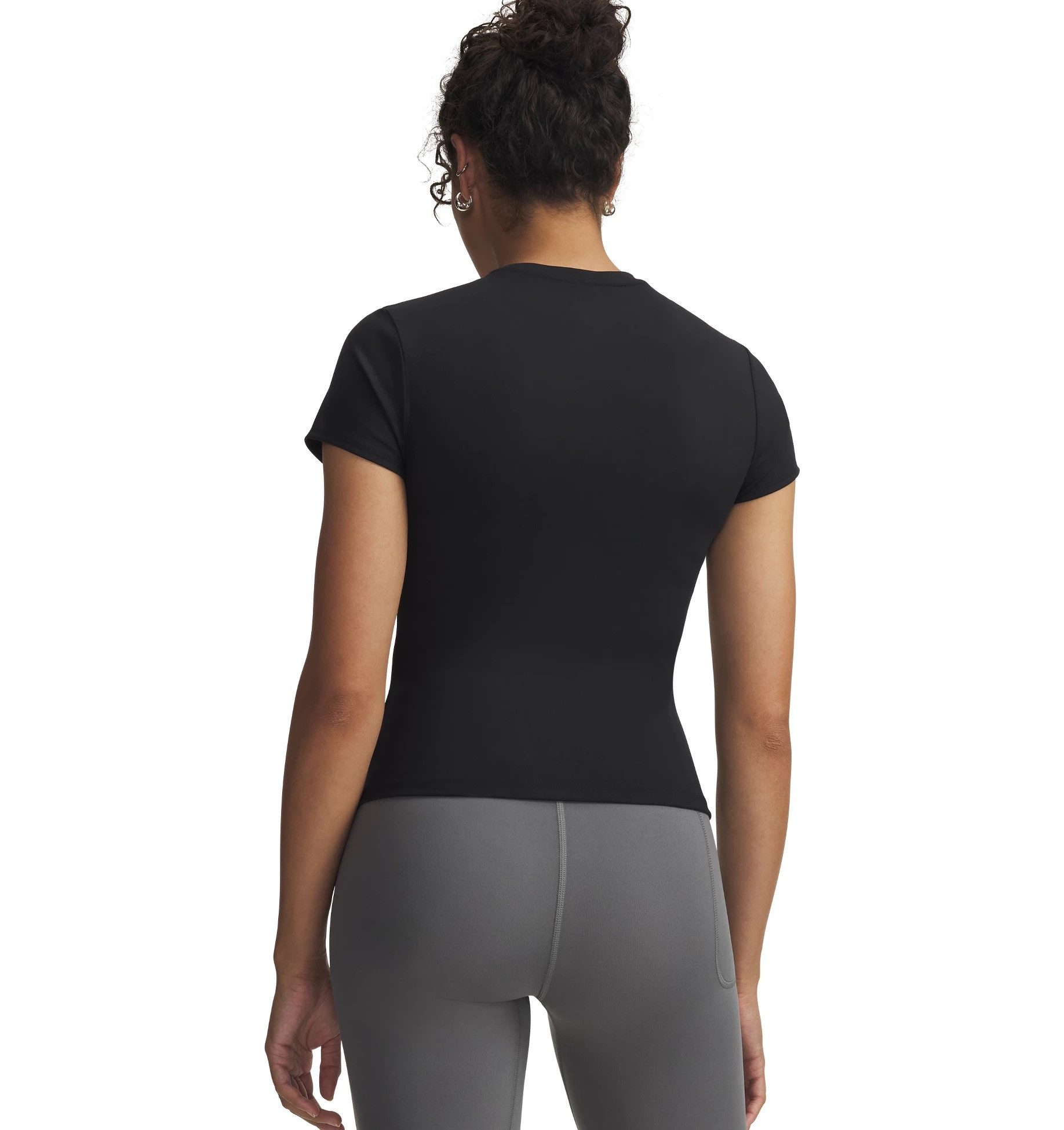 Under Armour® Trainingsshirt MOTION FITTED SS EMEA körpernahe Passform, eng anliegender Schnitt, 4-Wege-Stretchstoff