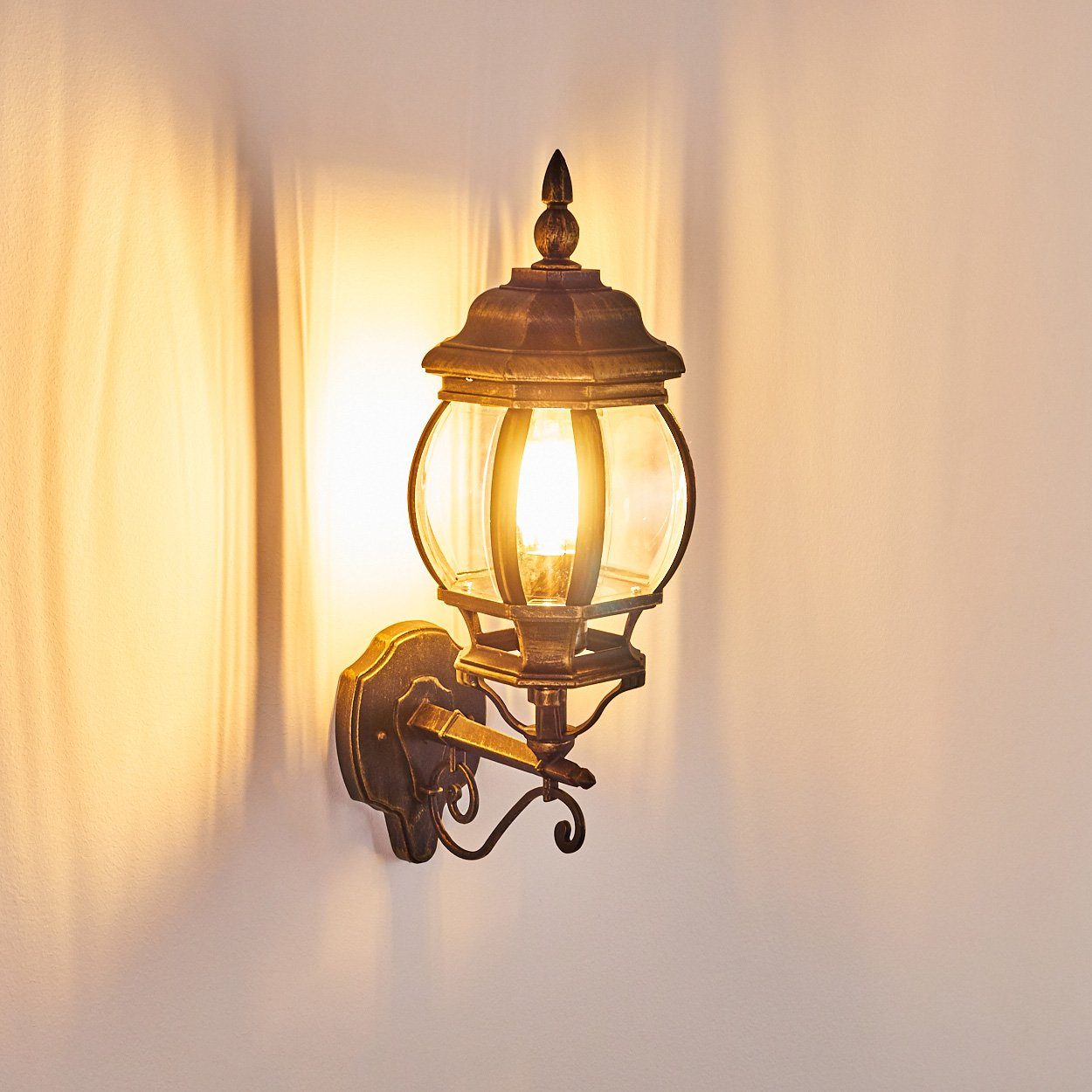 hofstein Außen-Wandleuchte »Meyen« Außenwandlampe, Aluguss in Braun/Gold m. Kunststoff-Scheiben, ohne Leuchtmittel, m. E27, Außenleuchte – Bild 4 von 5