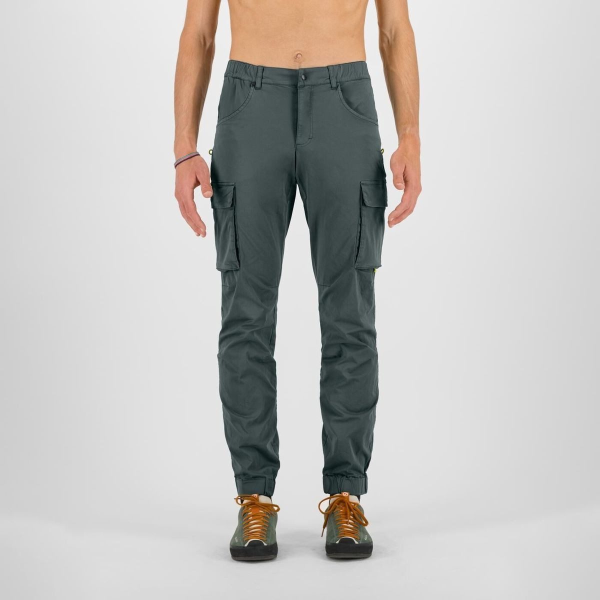 Karpos Outdoorhose Sacolet Pants Vielseitige Cargohose für Outdoor-Abenteuer mit wärmendem Futter und