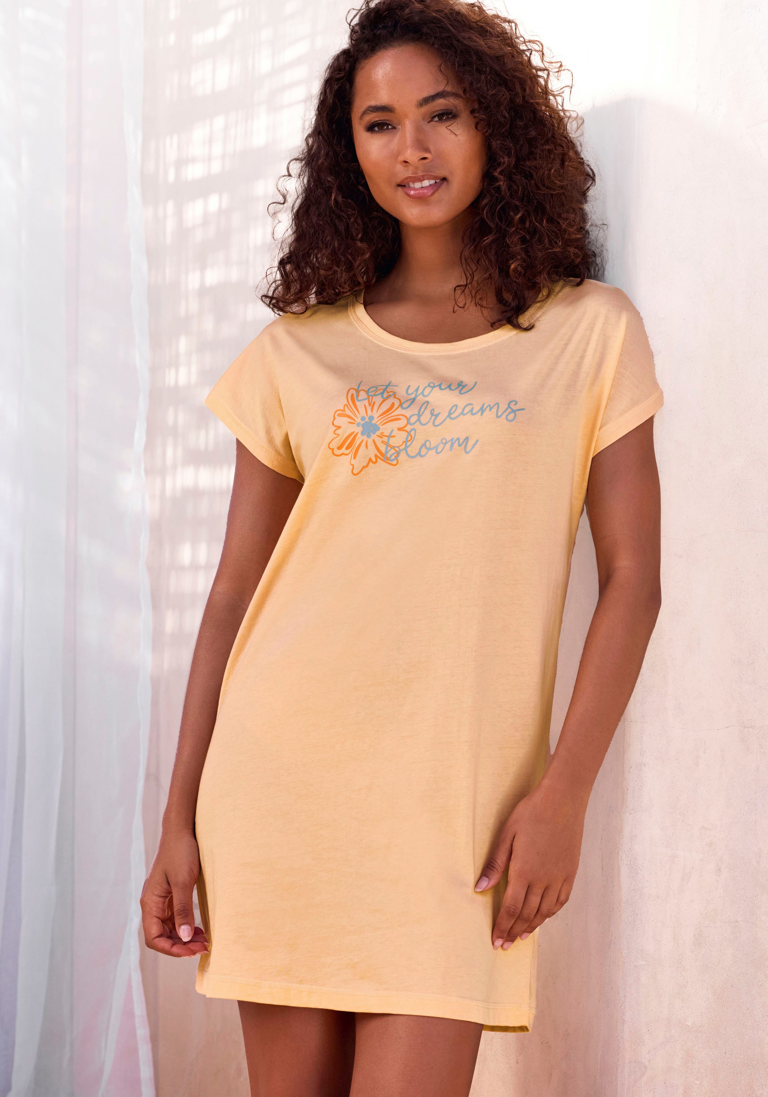 Vivance Dreams by Lascana Nachthemd mit schönem Frontprint