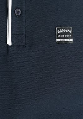 Bruno Banani Poloshirt mit Kontrast an der Knopfleiste