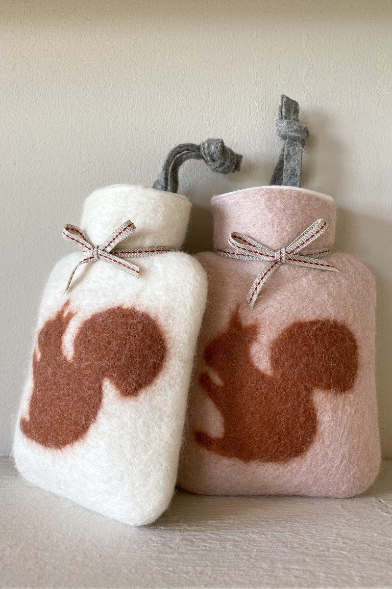Dorothee Lehnen Wärmflasche Mini-Wärmflasche - EICHHÖRNCHEN - dusty rose, wollweiß