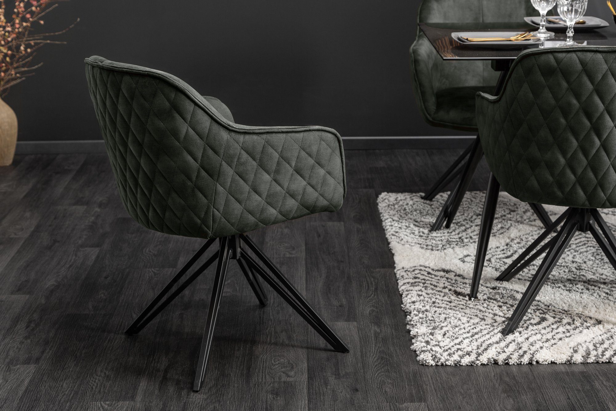 Utopia Drehbarer Stuhl Samt Sessel mit Armlehnen Elegantes Design 