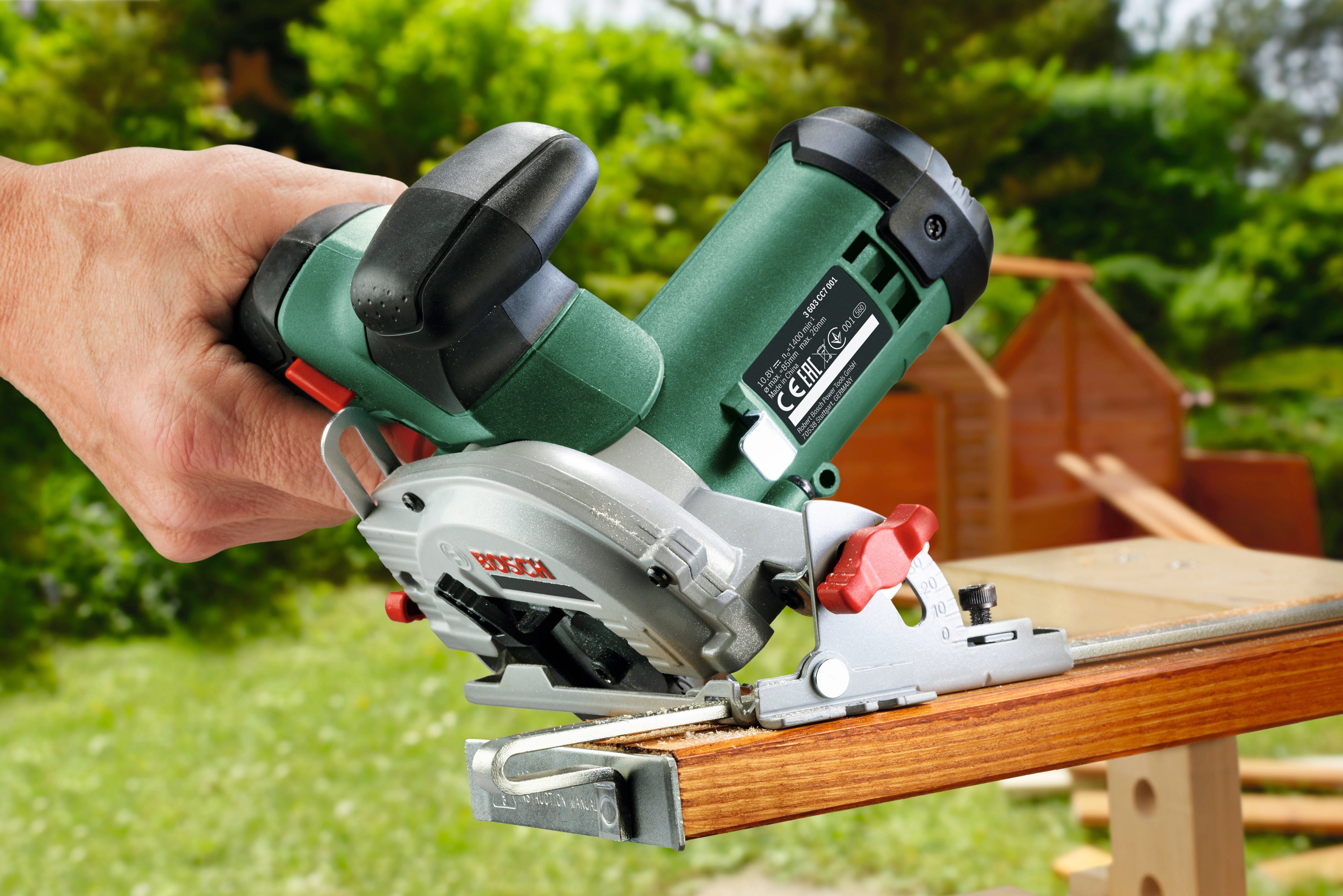 und 12, Bosch Akku & Ah Garden Akku-Handkreissäge Ladegerät Home 12V/2,0 inkl. UniversalCirc