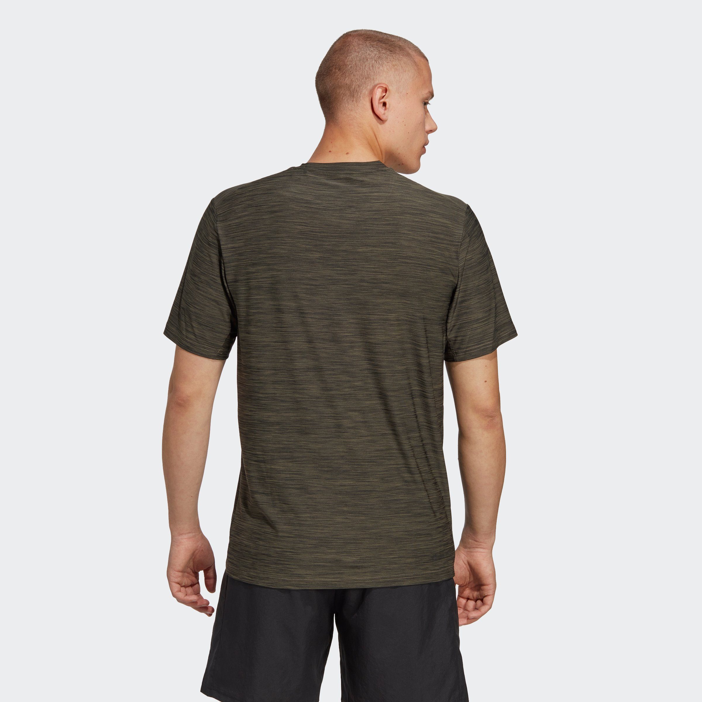 / adidas Olive TR-ES Performance Strata Black STRETCH T-Shirt / T Black