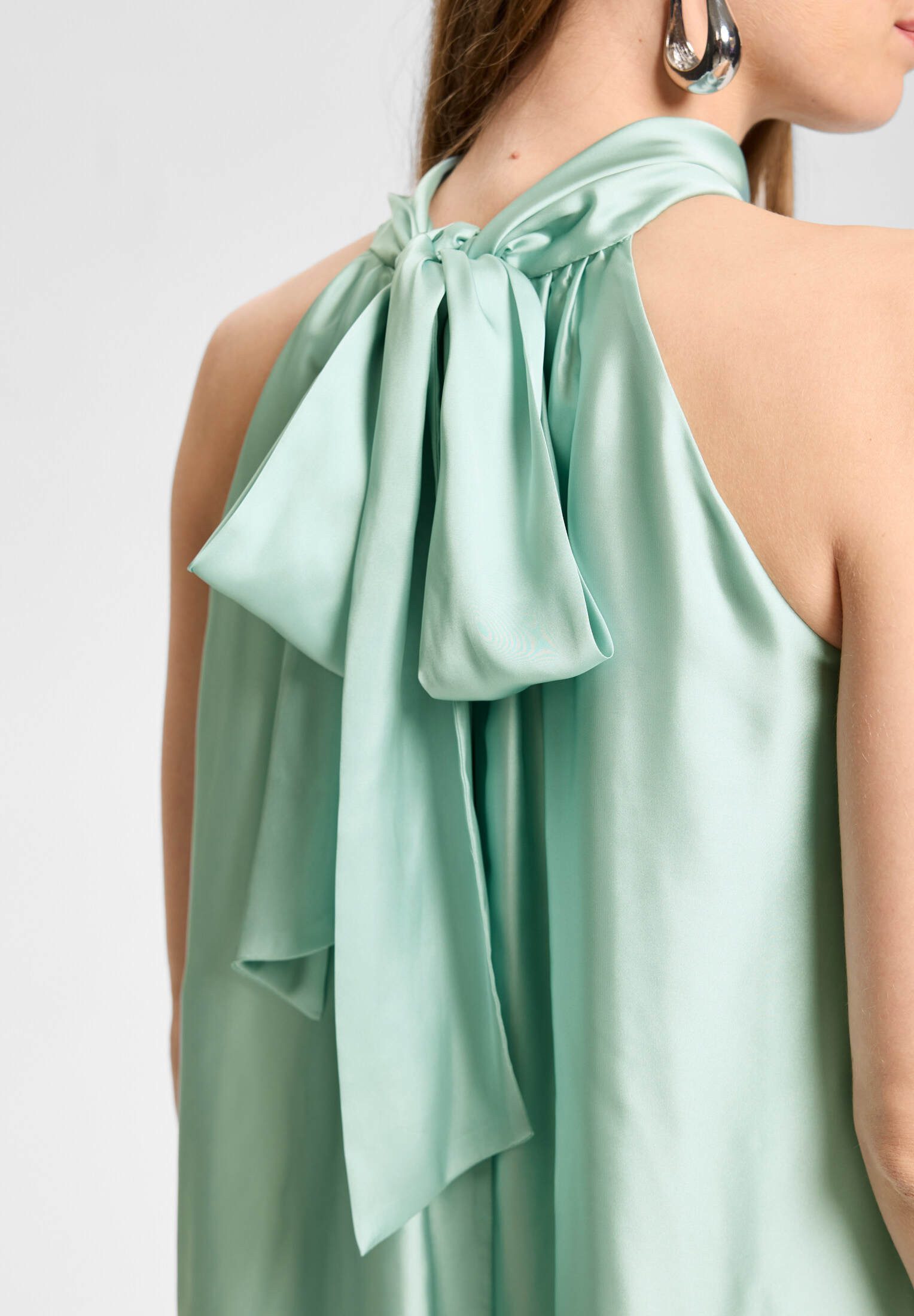 SWING Abendkleid - Abendkleid aus Satin mit Bordüren-Print – Bild 4 von 5