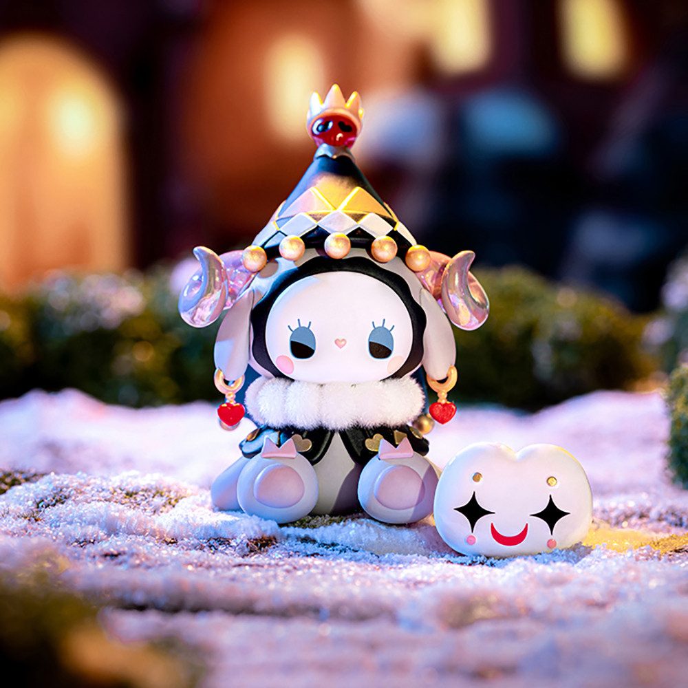 Lucky Emma Sammelfigur Lucky Emma Secret Forest Blizzard Manor - Figur Blind Box, Eine Packung – enthält eine zufällige Lucky Emma Figur – Bild 5 von 5