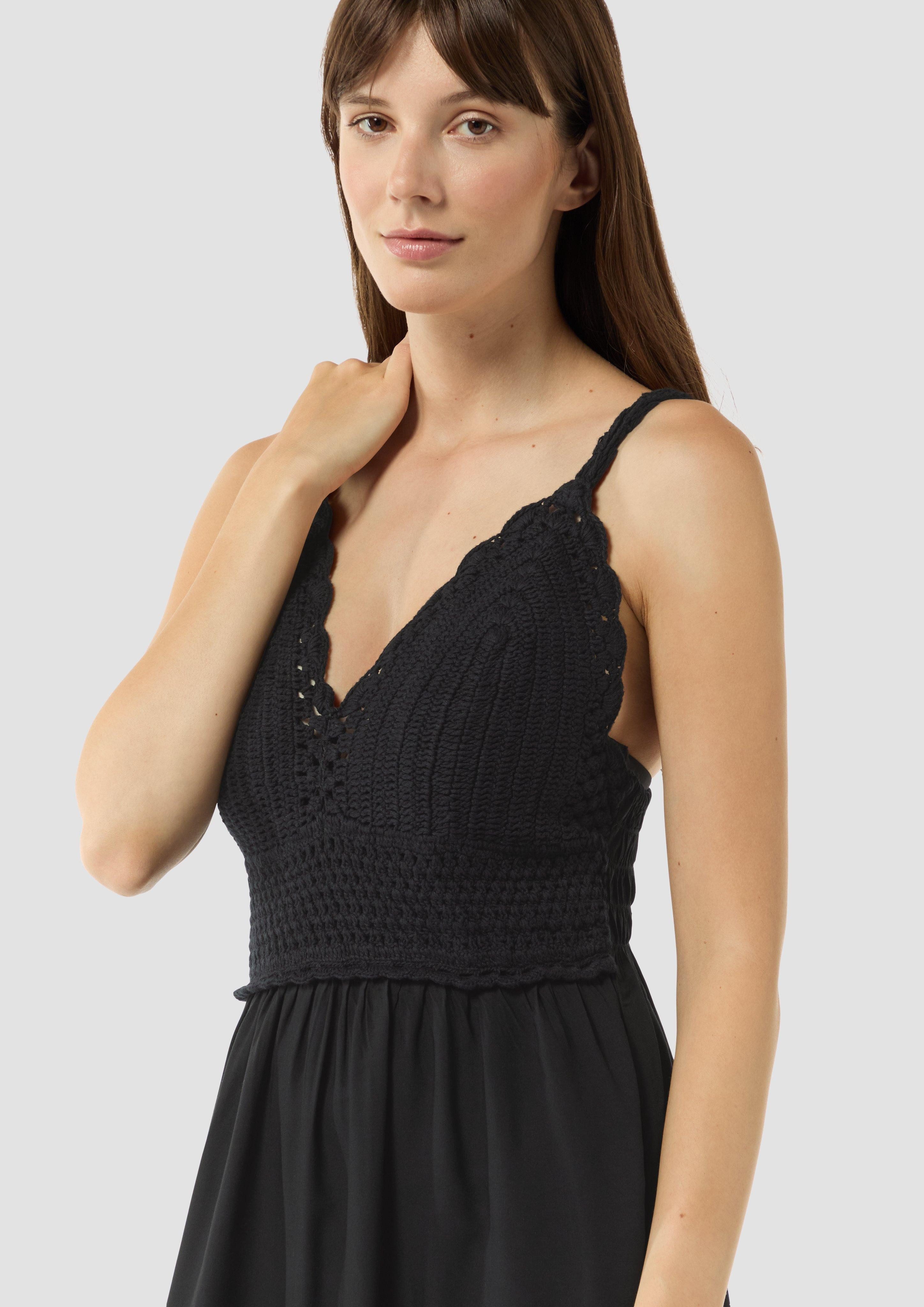 QS Minikleid Kurzes Viskose-Kleid mit Häkel-Detail günstig online kaufen