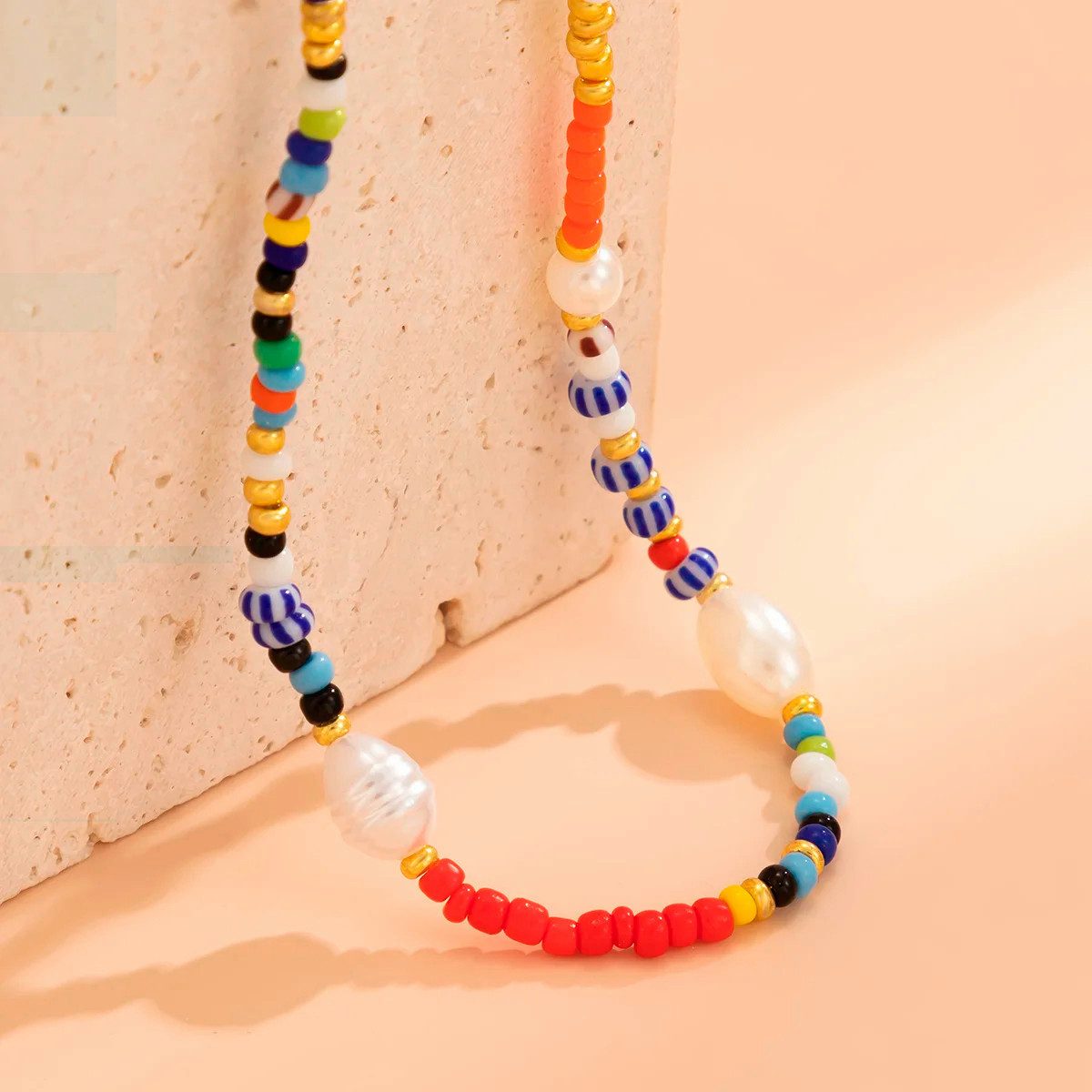 BUNGSA Perlenkette Kette Choker Perlen bunt aus Kunststoff Damen (1-tlg), Halskette Necklace
