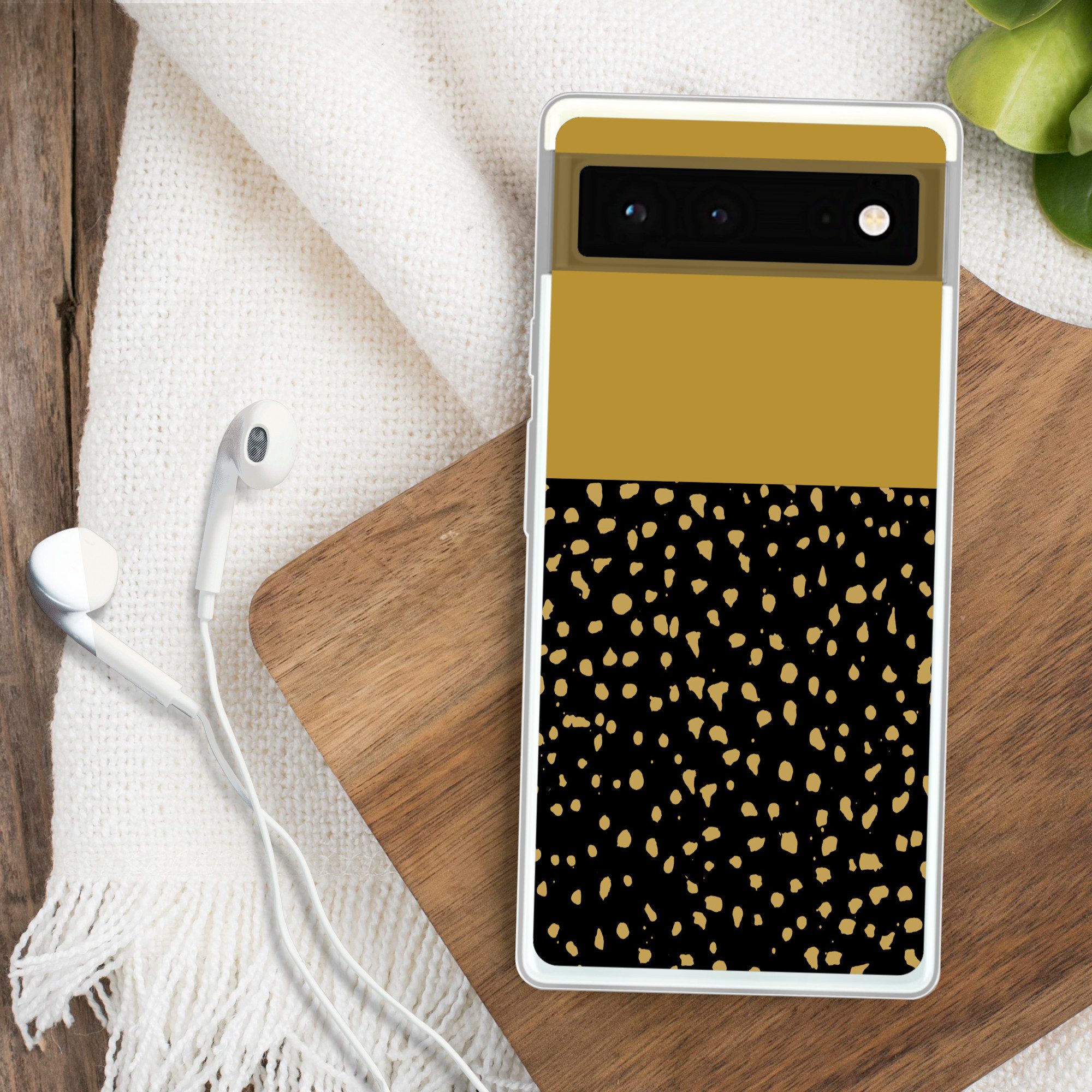 MuchoWow Handyhülle für Google Pixel 6 Polka dots - Ockergelb - Schwarz, Handy Case, Silikon, Bumper Case Dünn