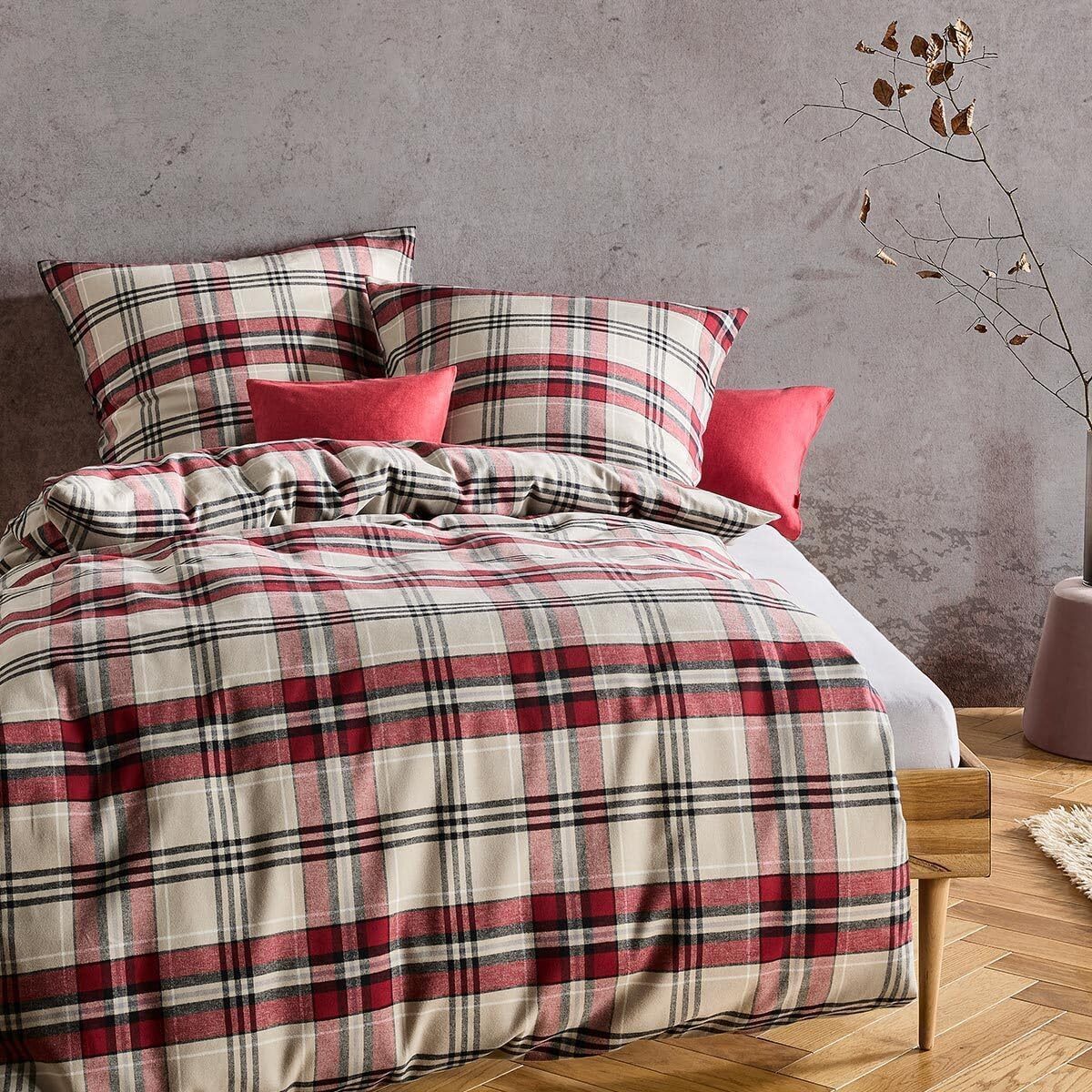 Bettwäsche Fleuresse Lech Edelflanell Bettwäsche 155x220 Karo rot camel sand