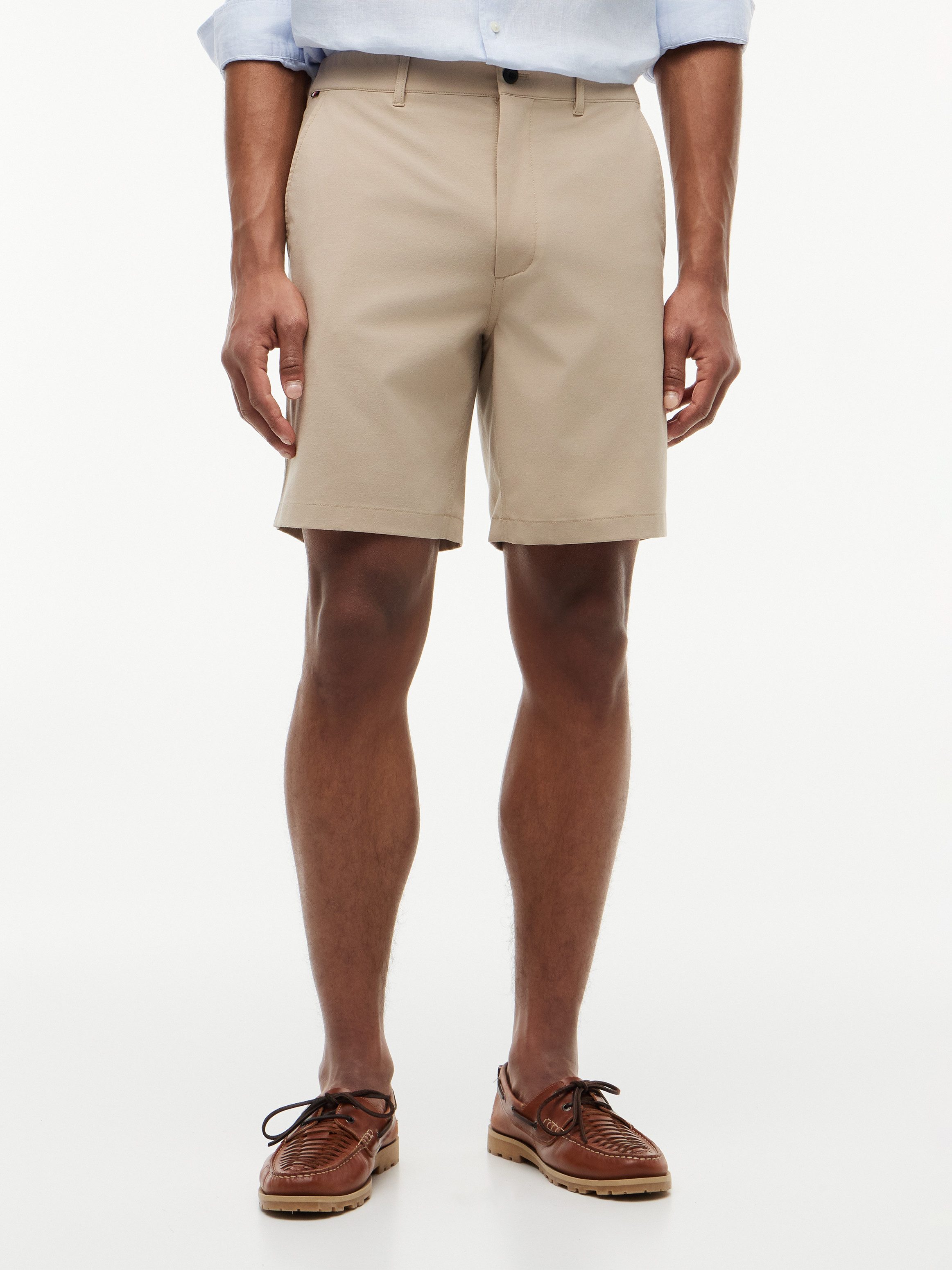 Tommy Hilfiger Chinoshorts DOVER mit Flag-Stickerei