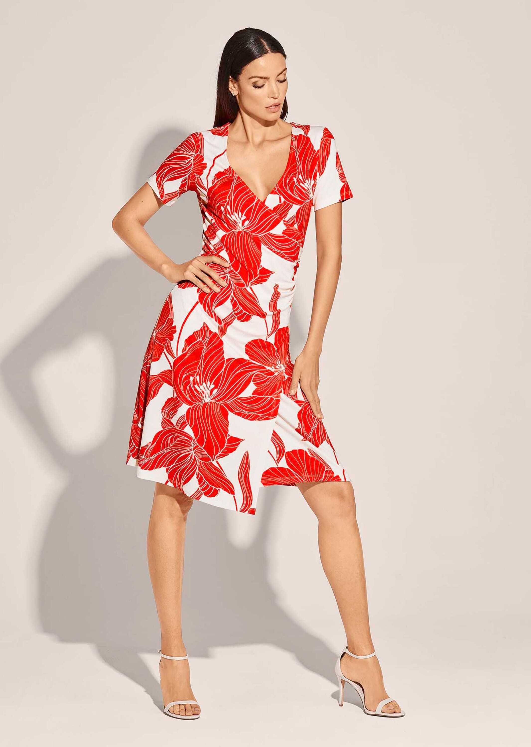 MADELEINE Jerseykleid Kleid in Wickel-Optik mit großem Blütenprint günstig online kaufen