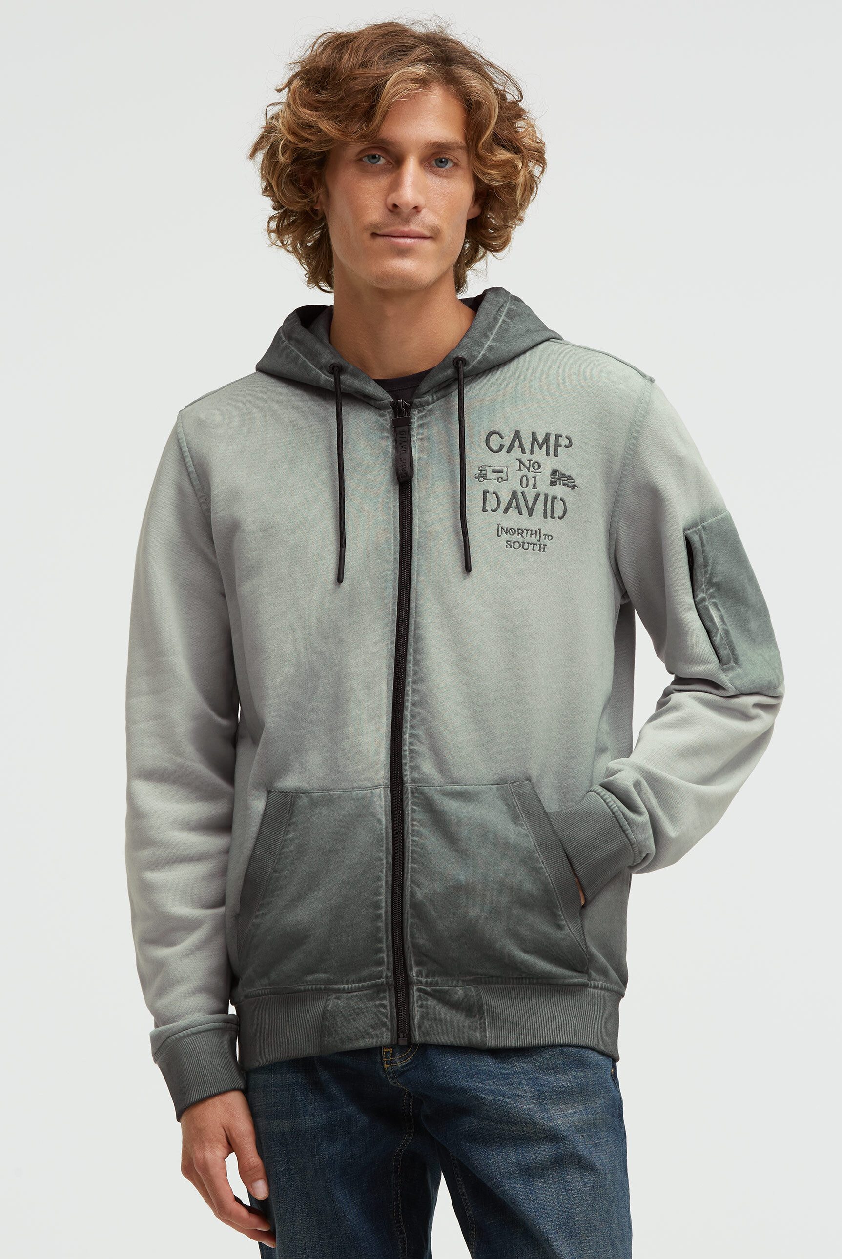 CAMP DAVID Kapuzensweatjacke mit Ärmeltasche