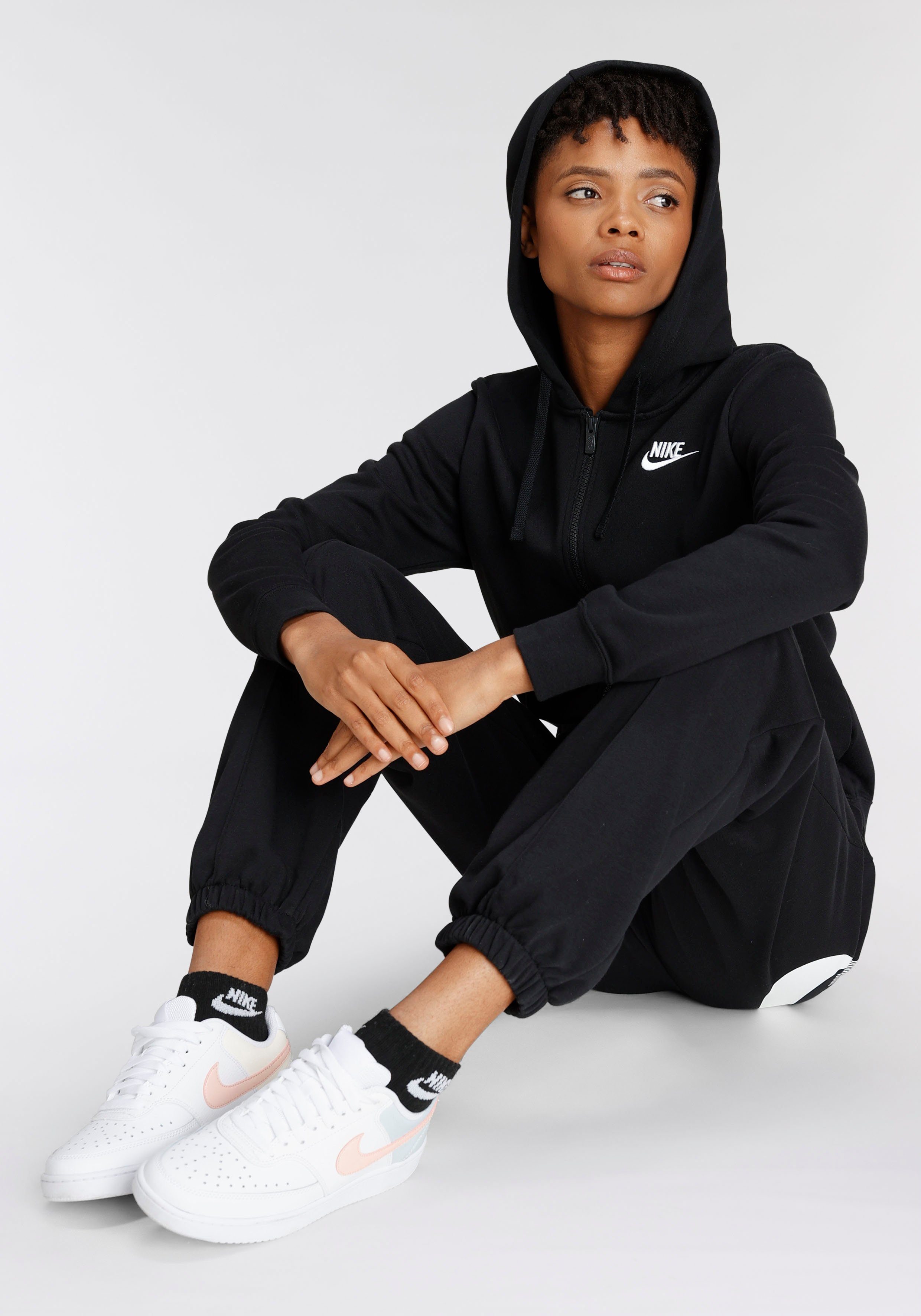 Full-Zip BLACK/WHITE Nike Women's Hoodie Club Sportswear Kapuzensweatjacke Fleece