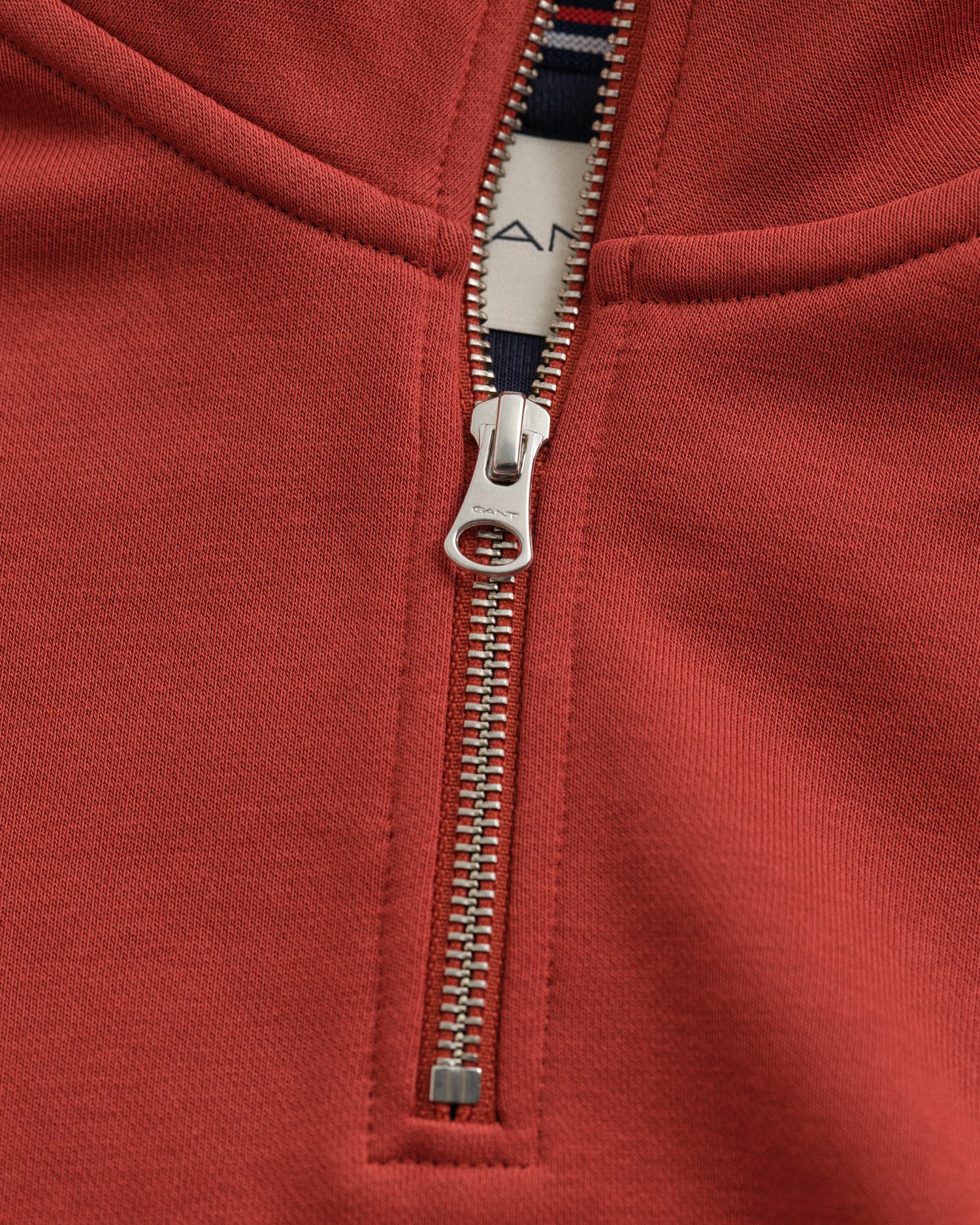 Gant Sweatshirt REG SHIELD HALF ZIP SWEAT mit Logostickerei auf der Brust