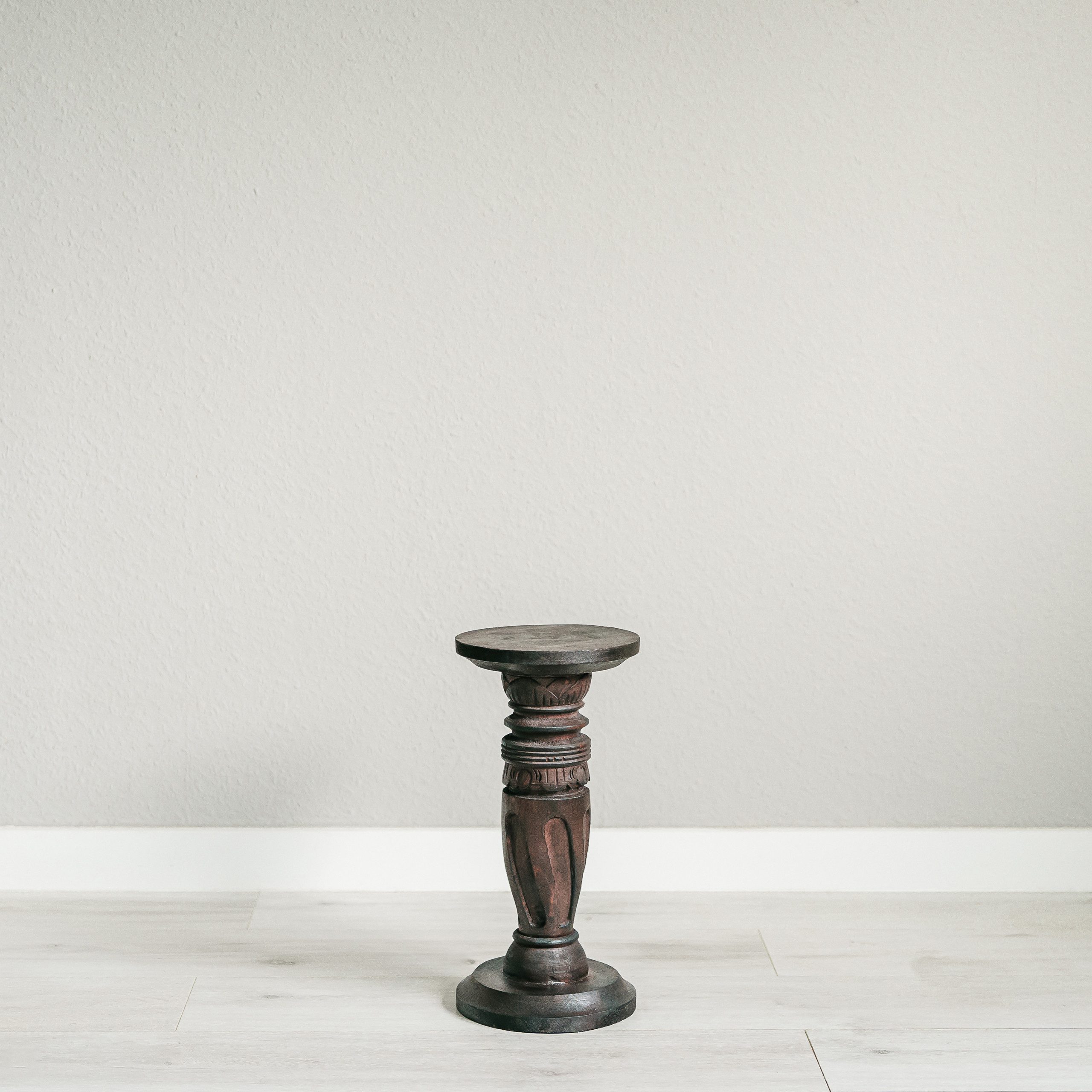 livasia Dekosäule Balinesische Säule aus Holz, Rotation, handgefertigt
