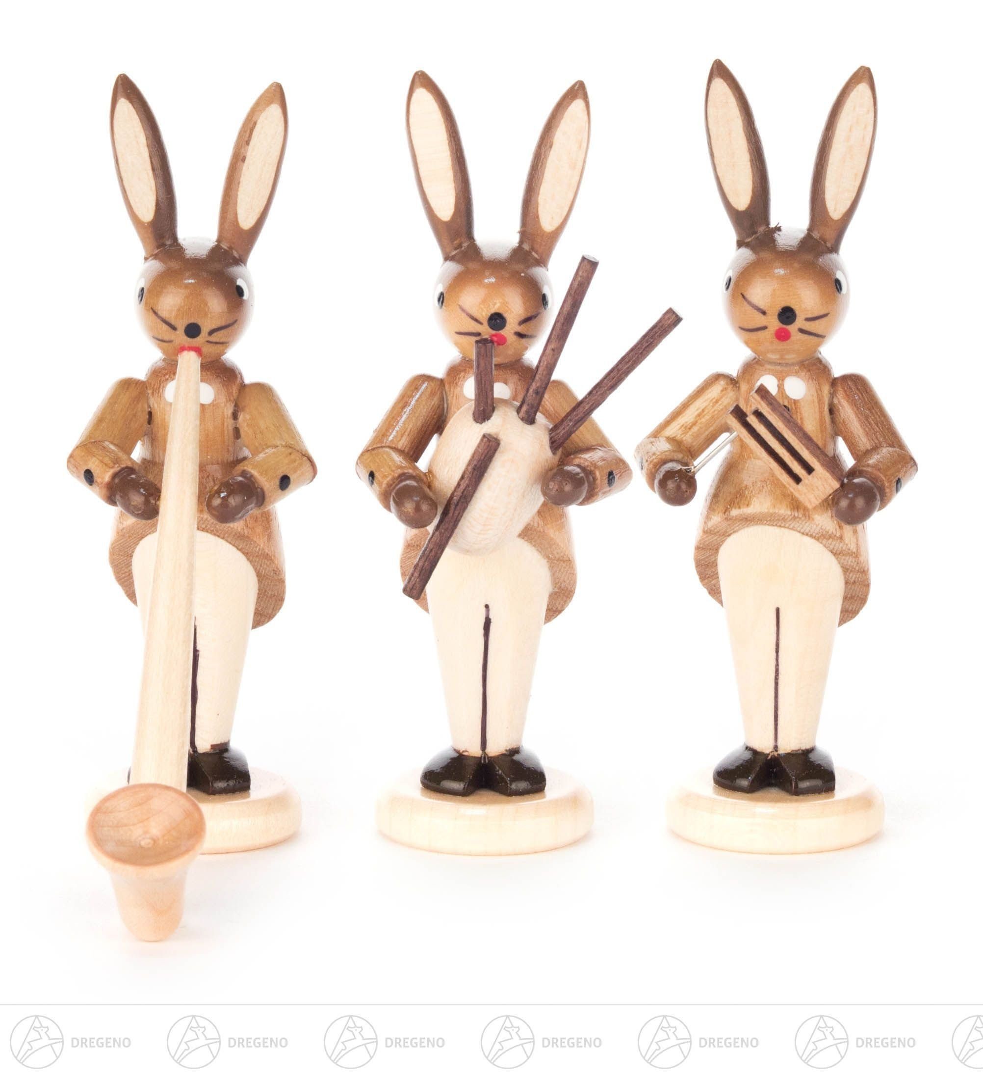 Dregeno Erzgebirge Osterhase Hasentrio mit Alphorn, Dudelsack und Rassel, natur Höhe = 8cm NEU
