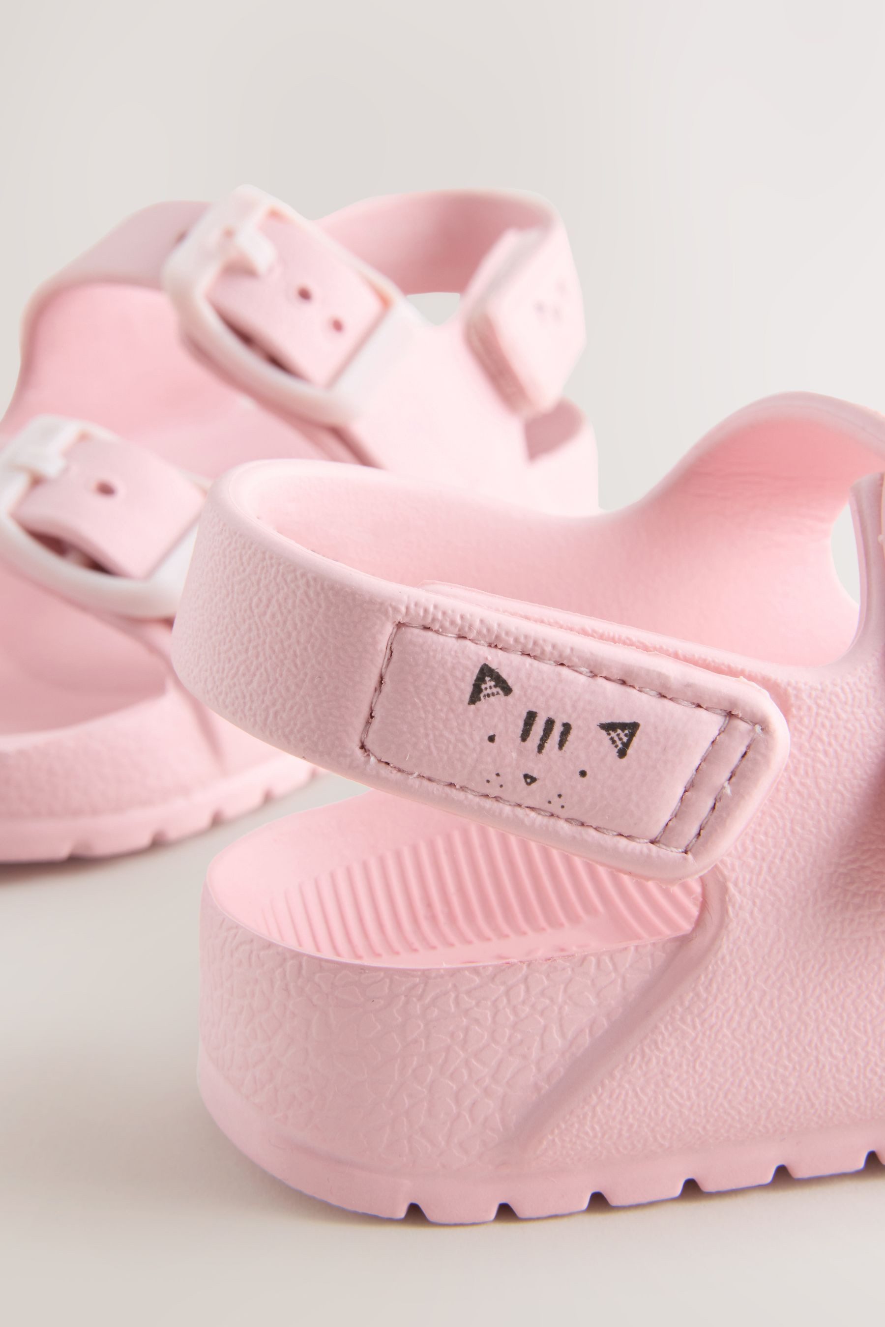 Next EVA-Sandalen mit Doppelschnalle Sandale (1-tlg)