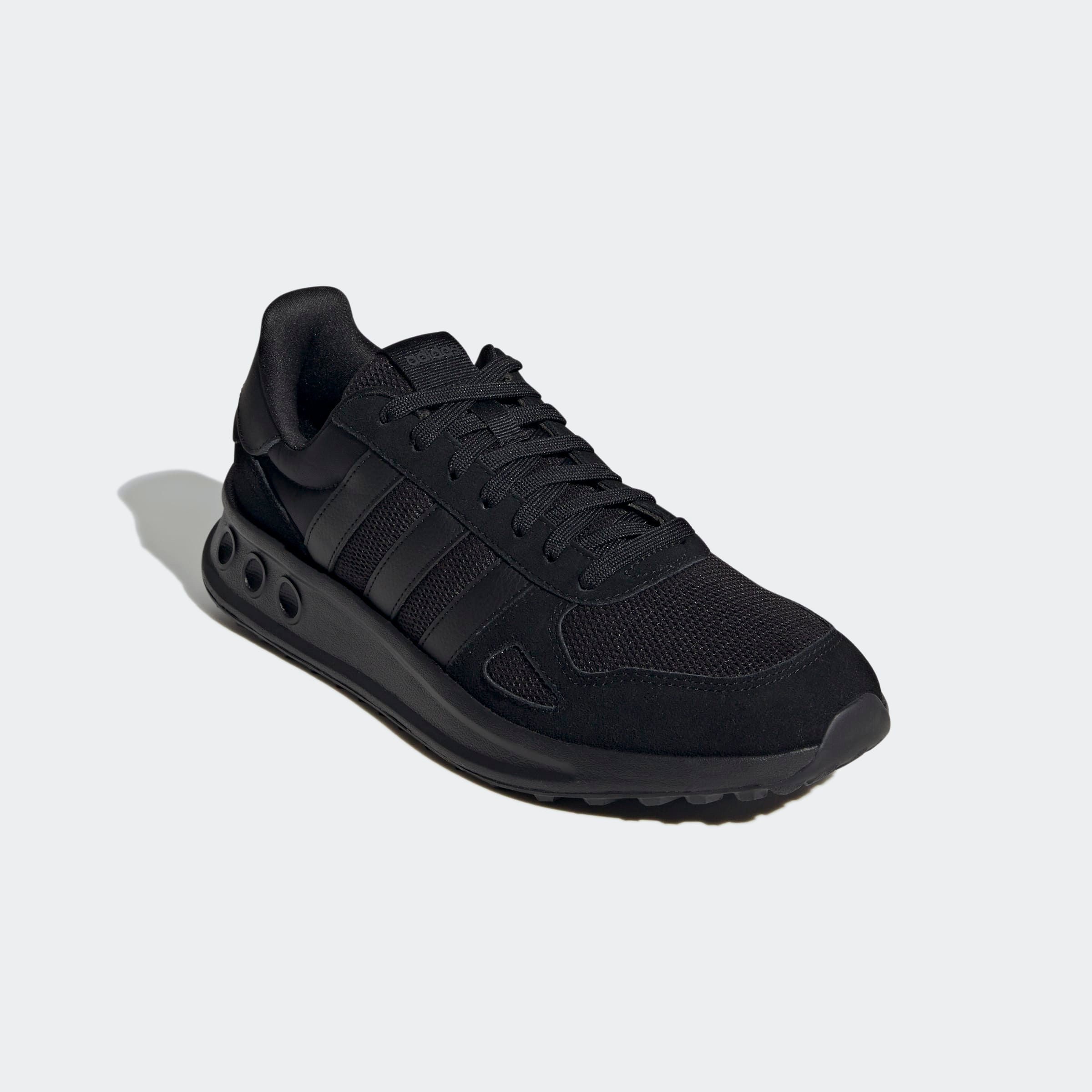 adidas Sportswear RUN 84 Sneaker inspiriert vom Design des adidas LA Traine günstig online kaufen