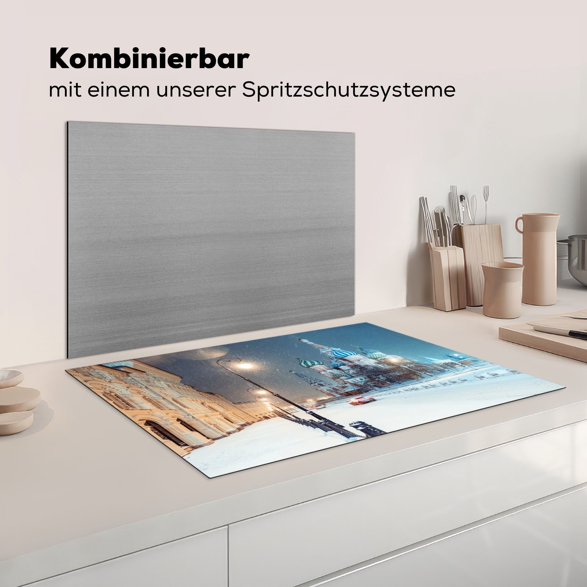 Induktionskochfeld Schneesturm Moskau, cm, Herdblende-/Abdeckplatte die (1 für tlg), Vinyl, 81x52 küche, MuchoWow Schutz in Ceranfeldabdeckung