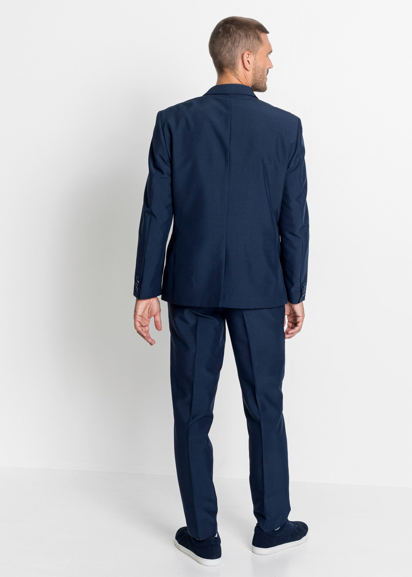 bonprix Anzug (Set, 2-tlg) zweiteiliges Set mit Sakko und Hose, aus Polyester, Casual Stil