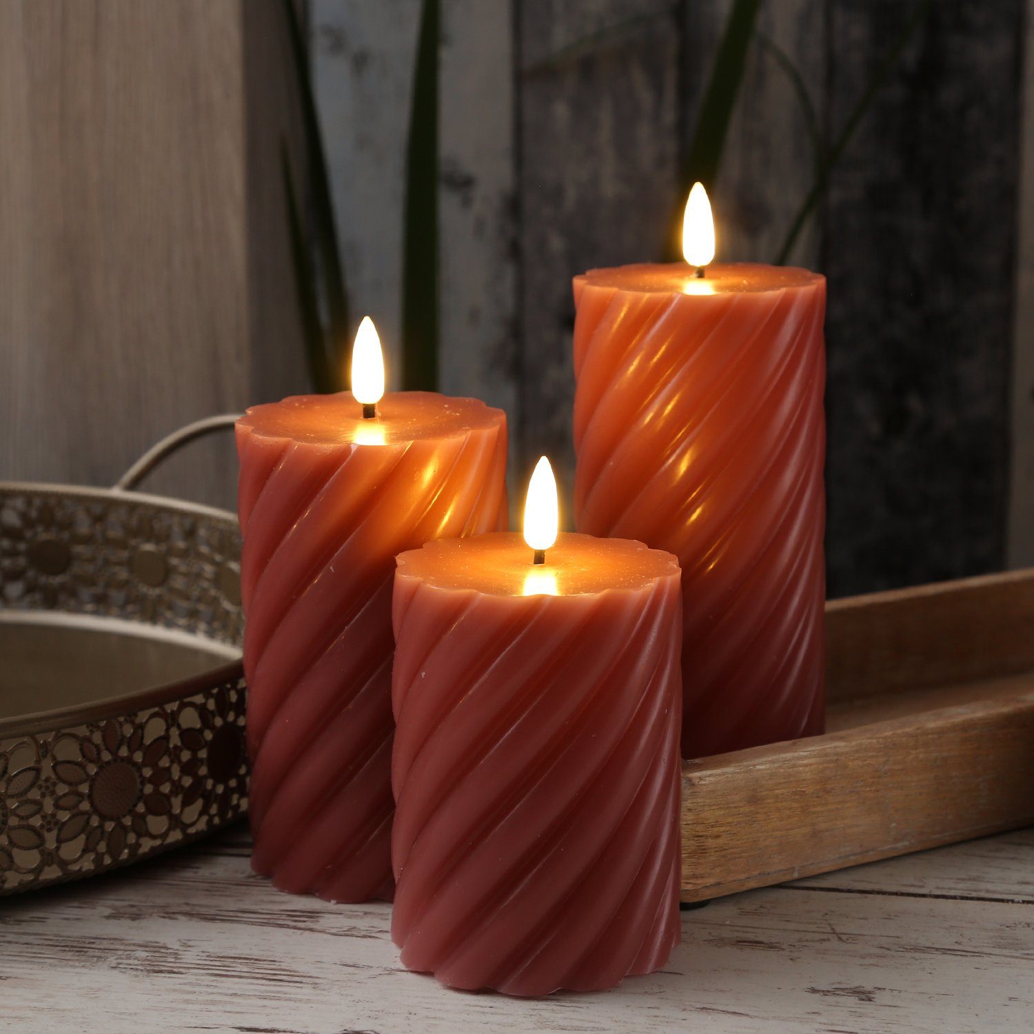 MARELIDA LED-Kerze TWIST Echtwachs gedrehte Stumpenkerze flackernd H: 12,5cm Timer rosa, LED Classic, warmweiß (2100K bis 3000K)