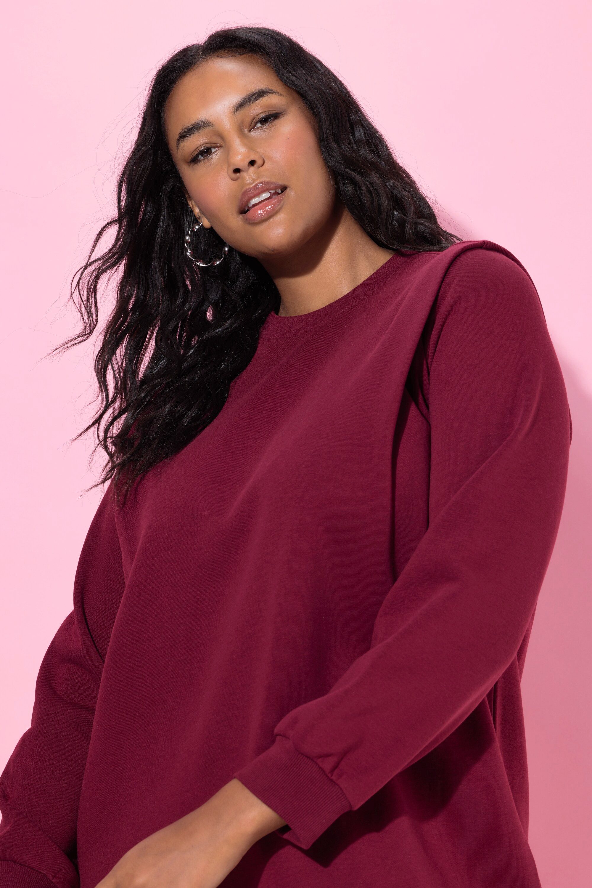 Studio Untold Jerseykleid Sweatkleid oversized betonte Schultern