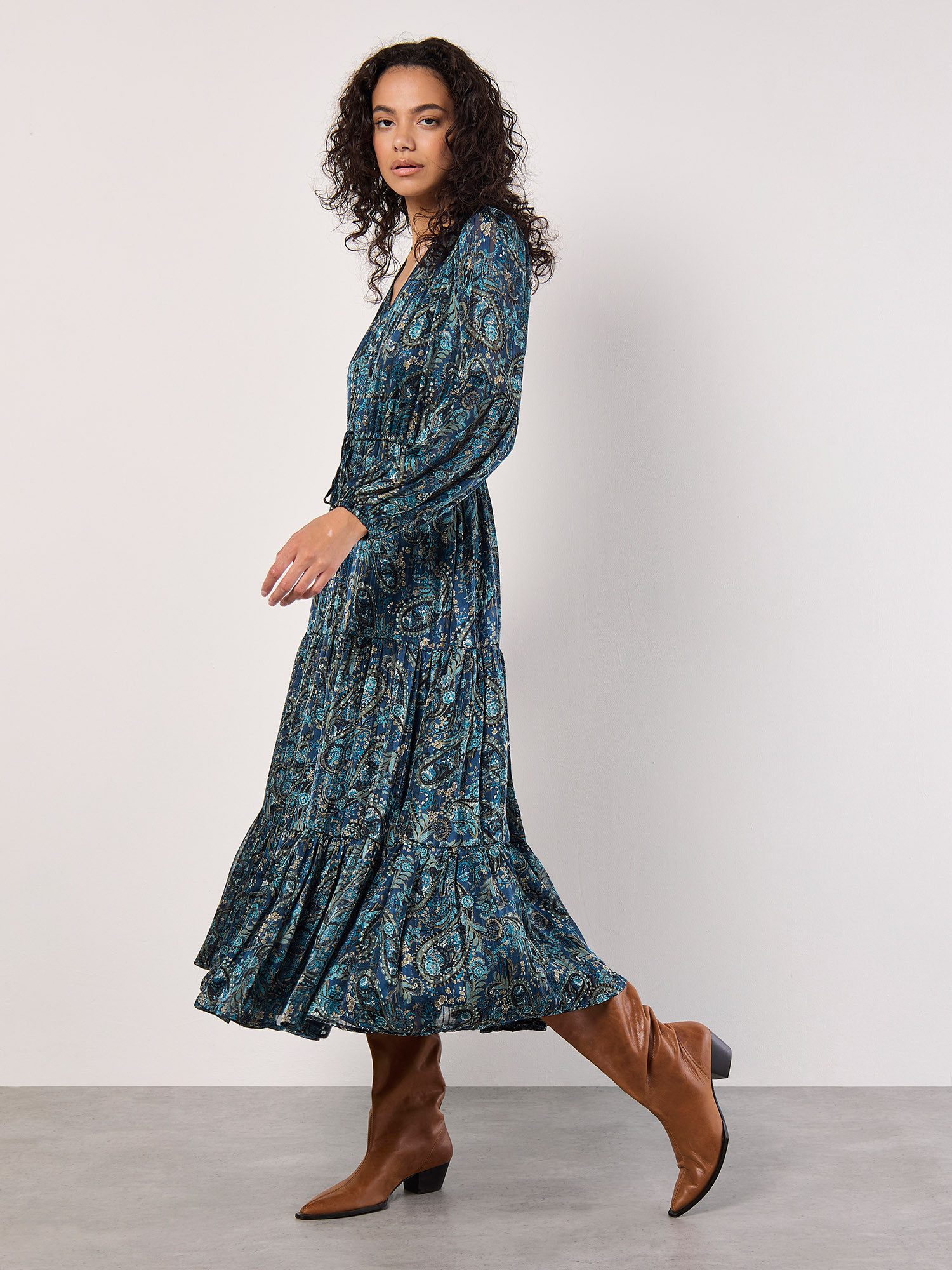 Apricot Druckkleid Paisley-Midikleid (2-tlg) mit Ballonärmeln und Bindeband günstig online kaufen