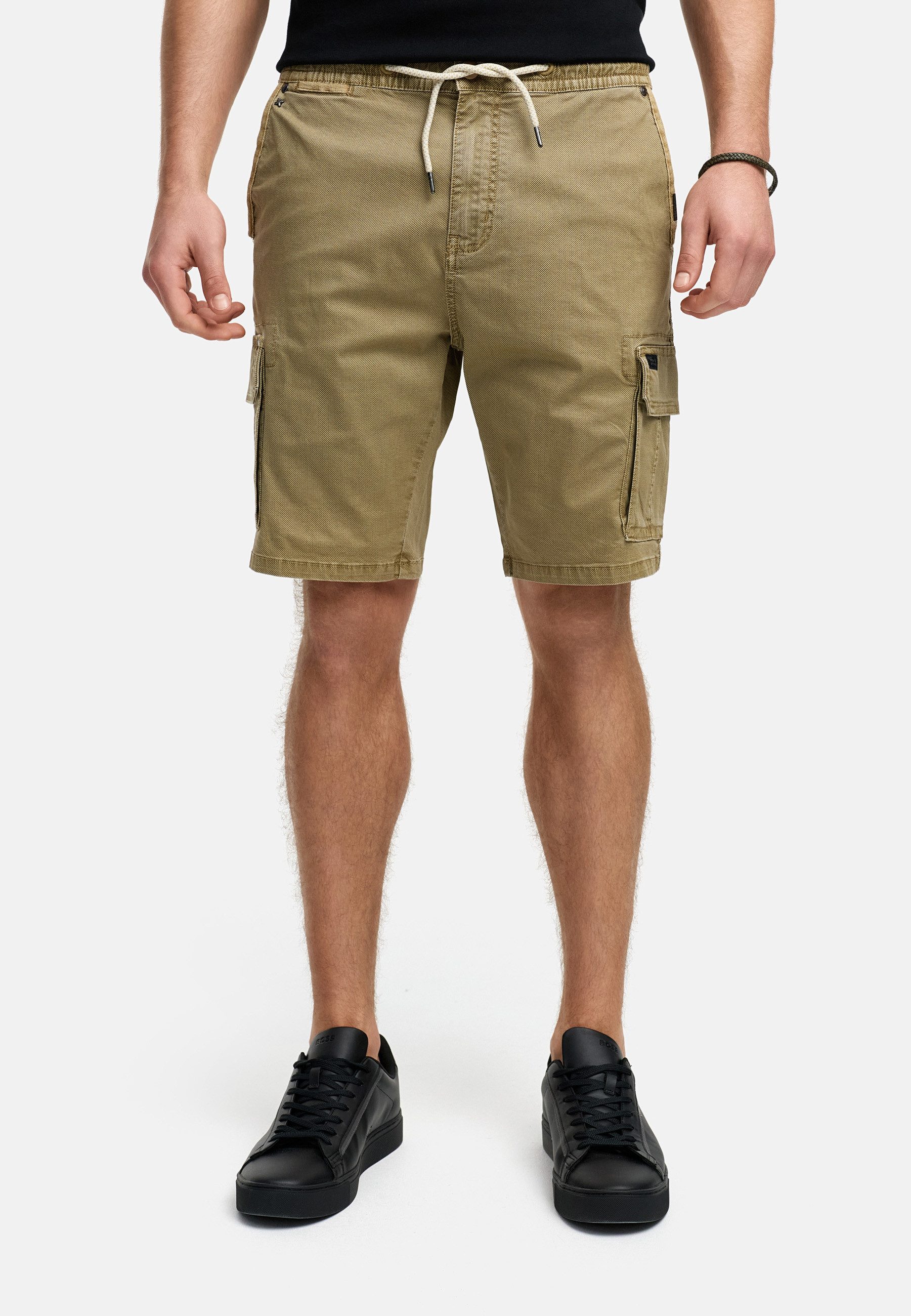 Cargoshorts INKews