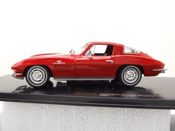 ixo Models Modellauto Chevrolet Corvette Stingray C2 1963 rot weiß Modellauto 1:43 ixo model, Maßstab 1:43