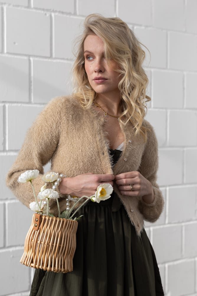 Madame Marie Strickjacke Trachtenstrickjacke Nivora taupe günstig online kaufen