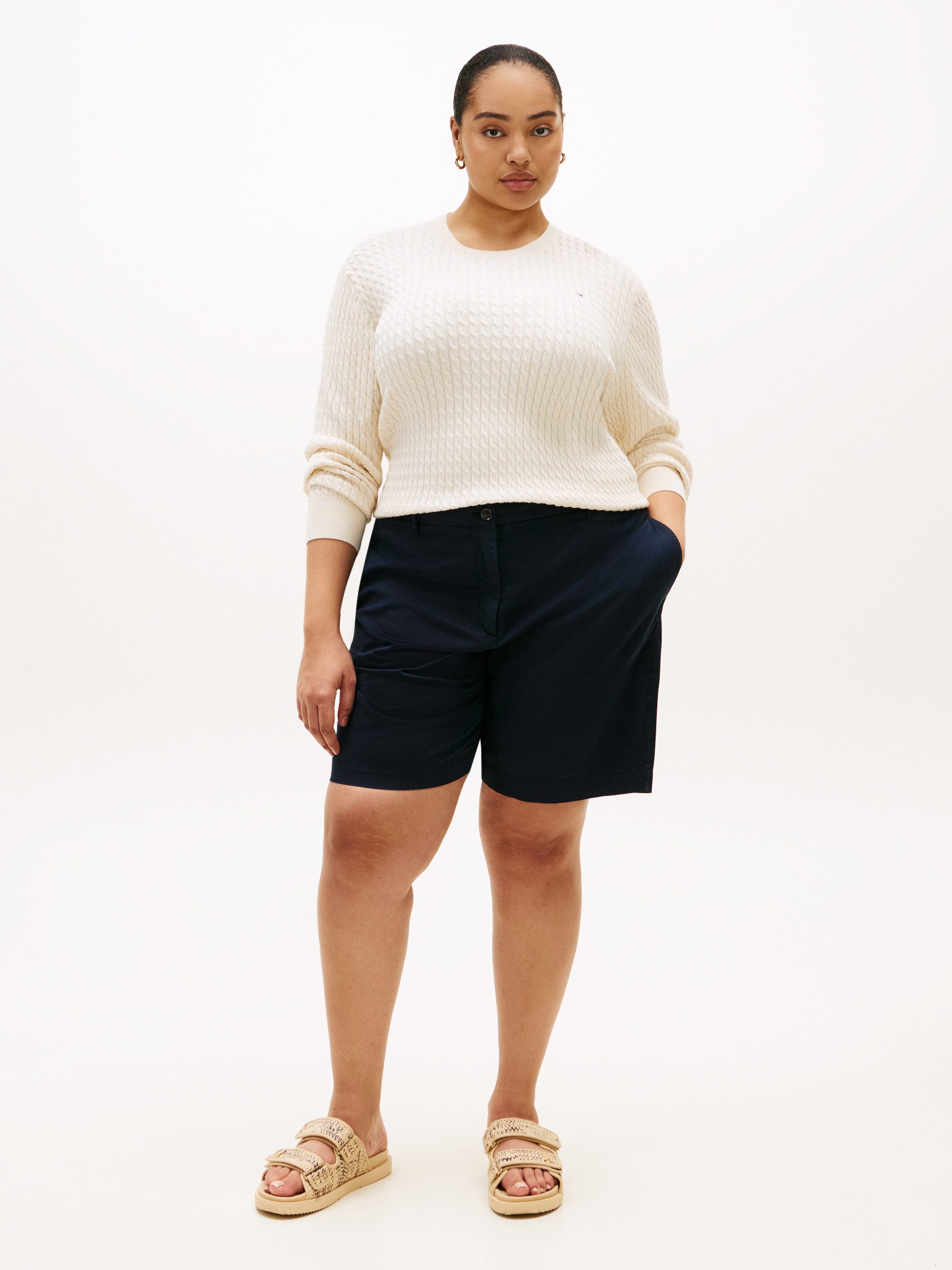 Tommy Hilfiger Curve Rundhalspullover CRV CO CABLE FINE GG CNK SWEATER in großen Größen, mit Zopfmuster