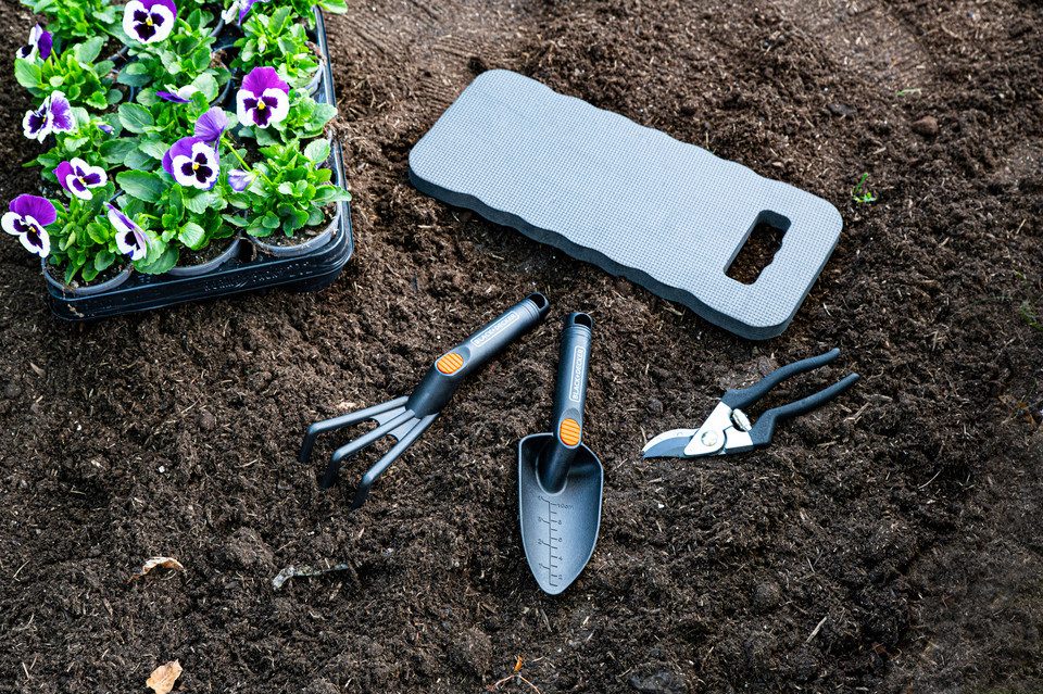 Black + Decker Gartenpflege-Set BLACK+DECKER Gartenwerkzeug Set 4Teilig