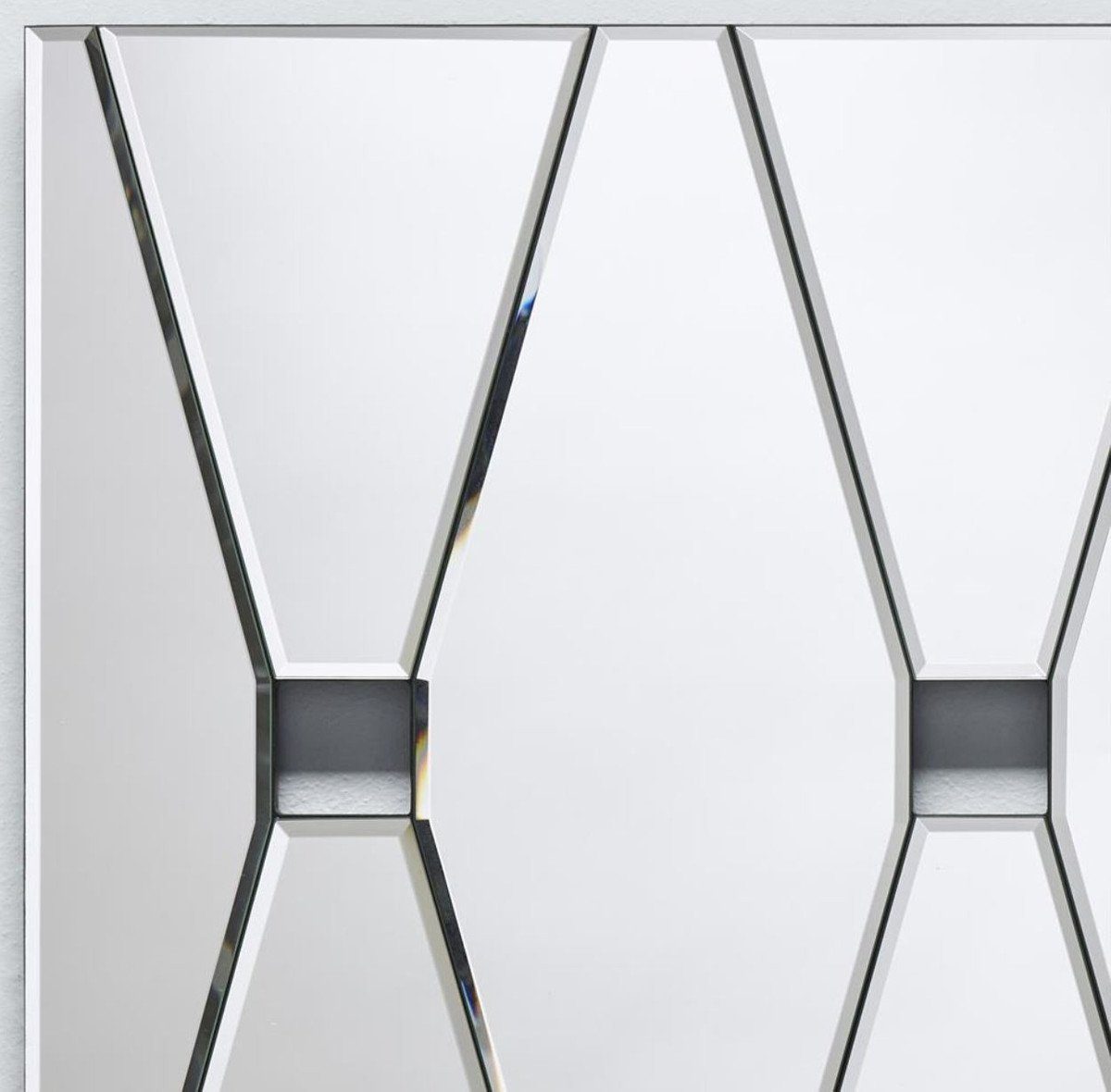 Designer Wohnzimmer Spiegel 80 - - Gucklöchern mit Spiegel Luxus Spiegel cm 4 Wandspiegel - Wandspiegel Casa Padrino H. x Garderoben 45